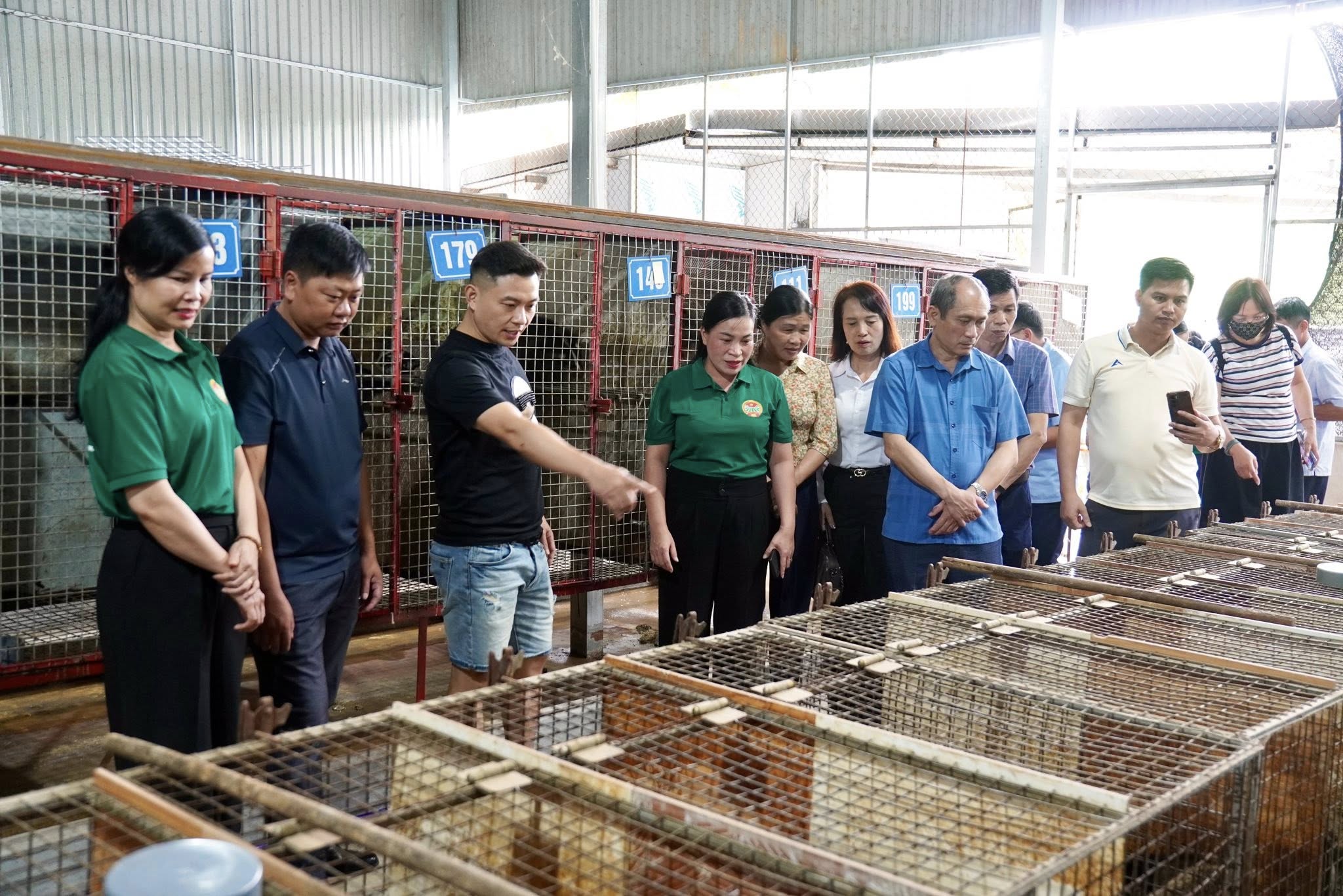 Hội Nông dân tỉnh Lai Châu tham quan, học tập kinh nghiệm mô hình kinh tế tại xã Sơn Dương 