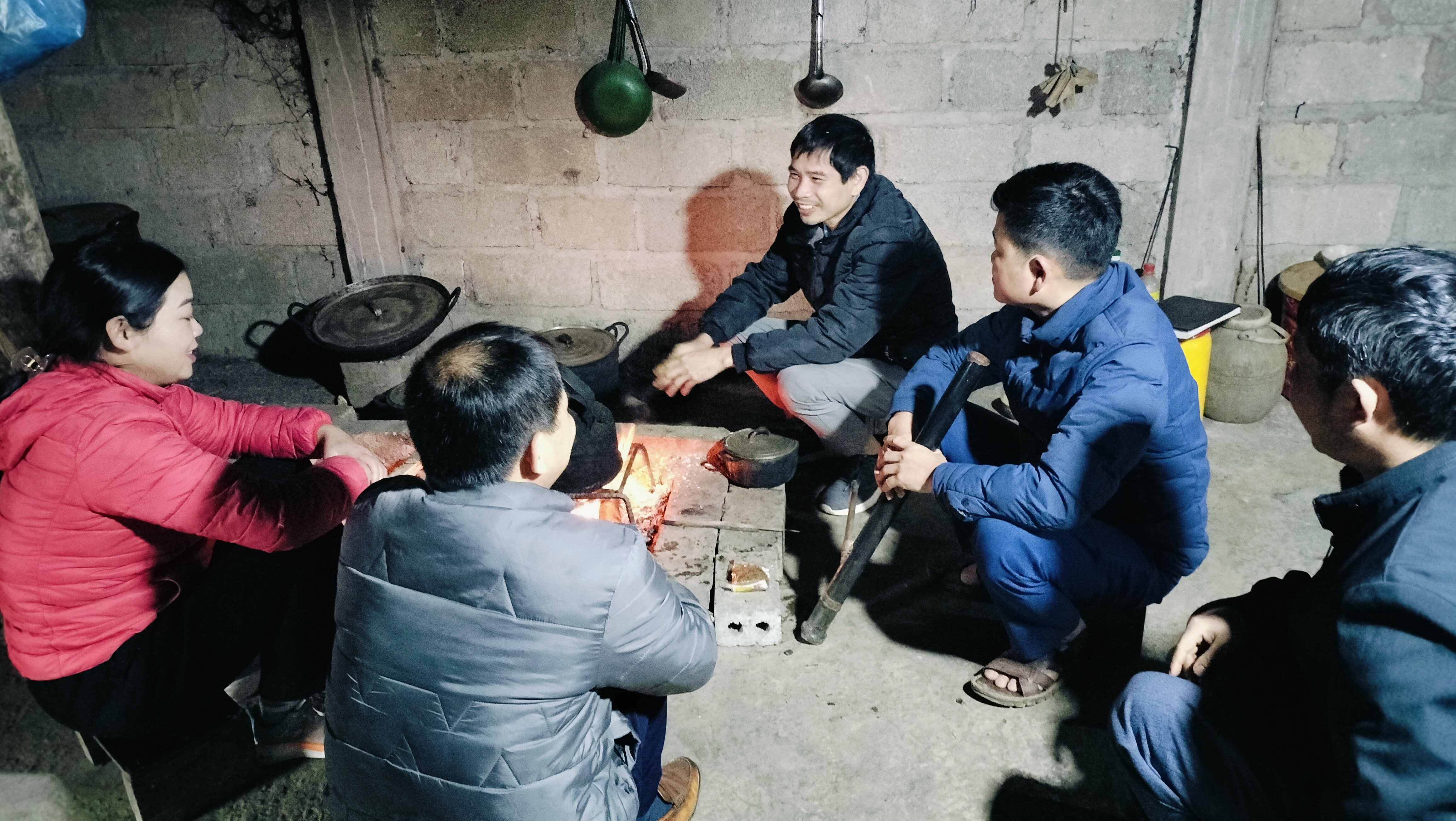 ĐẨY MẠNH CÔNG TÁC TUYÊN VẬN TRONG BẢO VỆ NỀN TẢNG TƯ TƯỞNG CỦA ĐẢNG, ĐẤU TRANH PHẢN BÁC CÁC QUAN ĐIỂM SAI TRÁI, THÙ ĐỊCH TỪ CƠ SỞ VÙNG ĐỒNG BÀO DÂN TỘC THIỂU SỐ XÃ TÁT NGÀ