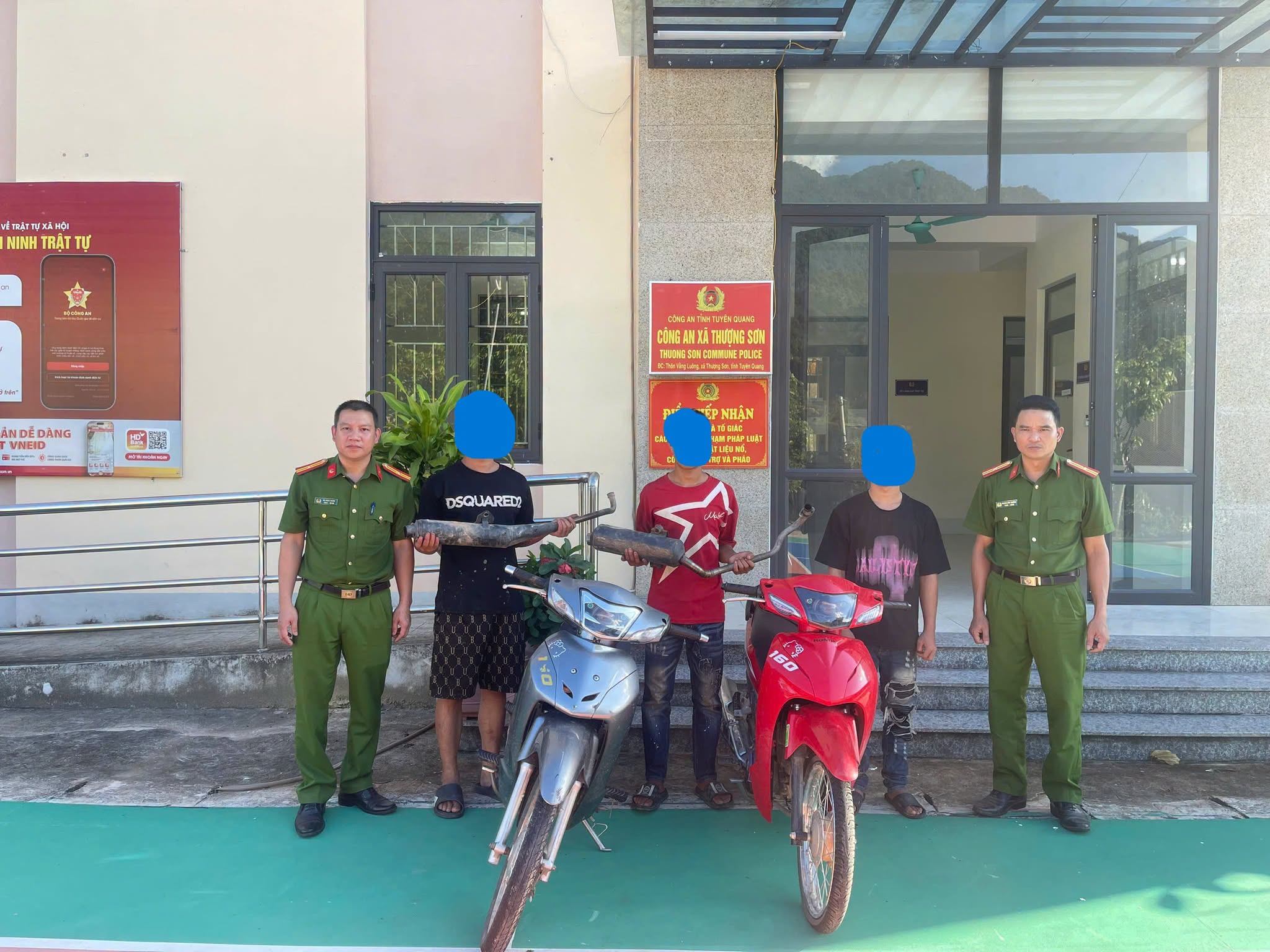 CÔNG AN XÃ THƯỢNG SƠN XỬ LÝ VI PHẠM ĐỘ PÔ XE MÁY GÂY MẤT TRẬT TỰ