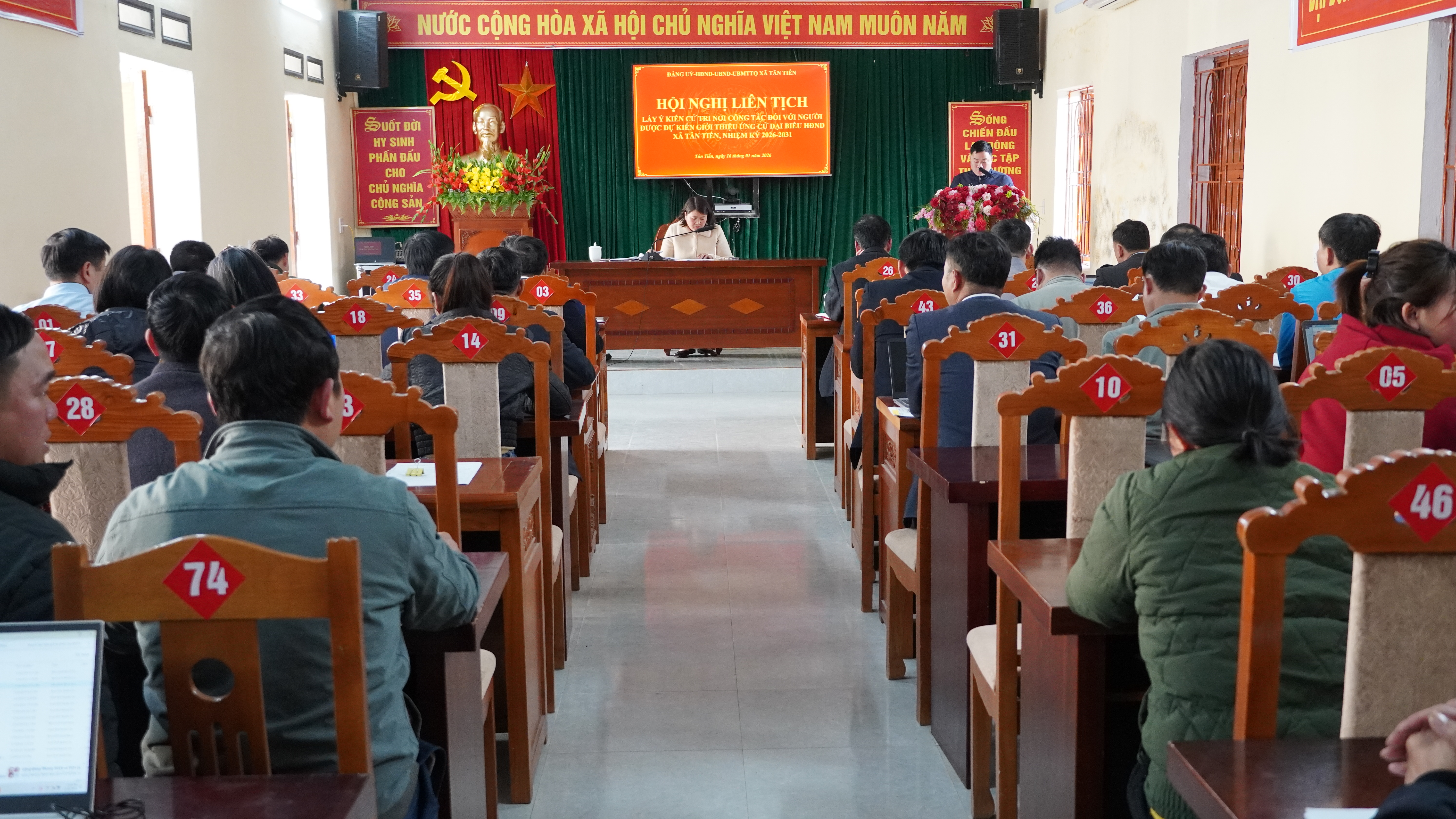 Hội nghị liên tịch lấy ý kiến cử tri nơi công tác đối với những người được dự kiến giới thiệu ứng cử đại biểu HĐND xã Tân Tiến, nhiệm kỳ 2026 – 2031. 