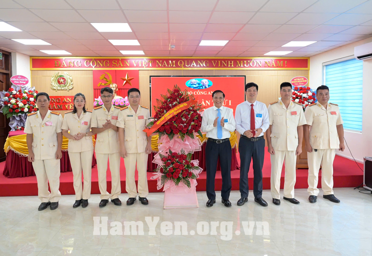 Chi bộ Công an xã Hàm Yên tổ chức Đại hội lần thứ nhất, nhiệm kỳ 2025–2030