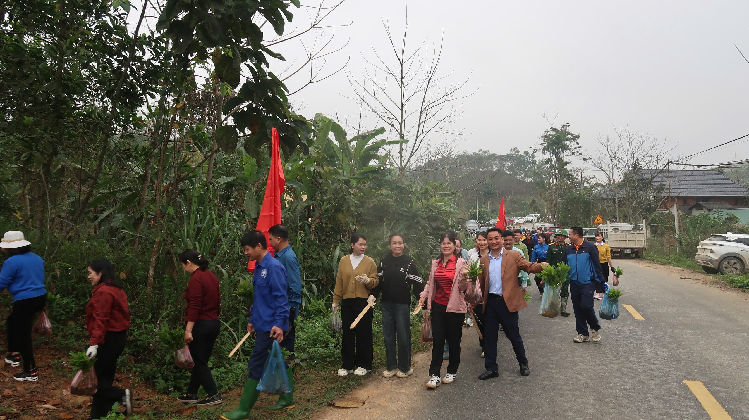 XÃ TÂN AN TỔ CHỨC LỄ PHÁT ĐỘNG “TẾT TRỒNG CÂY ĐỜI ĐỜI NHỚ ƠN BÁC HỒ” XUÂN BÍNH NGỌ 2026