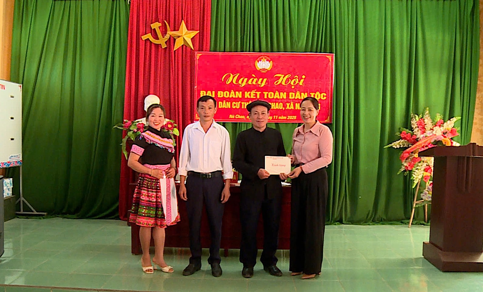 Thôn Nà Chao tổ chức Ngày hội Đại đoàn kết toàn dân tộc năm 2025