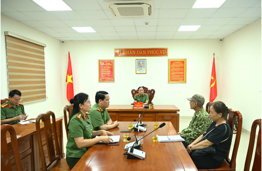LÃNH ĐẠO BỘ CÔNG AN TIẾP CÔNG DÂN ĐỊNH KỲ THÁNG 8/2026 THEO HÌNH THỨC TRỰC TIẾP KẾT HỢP TRỰC TUYẾN