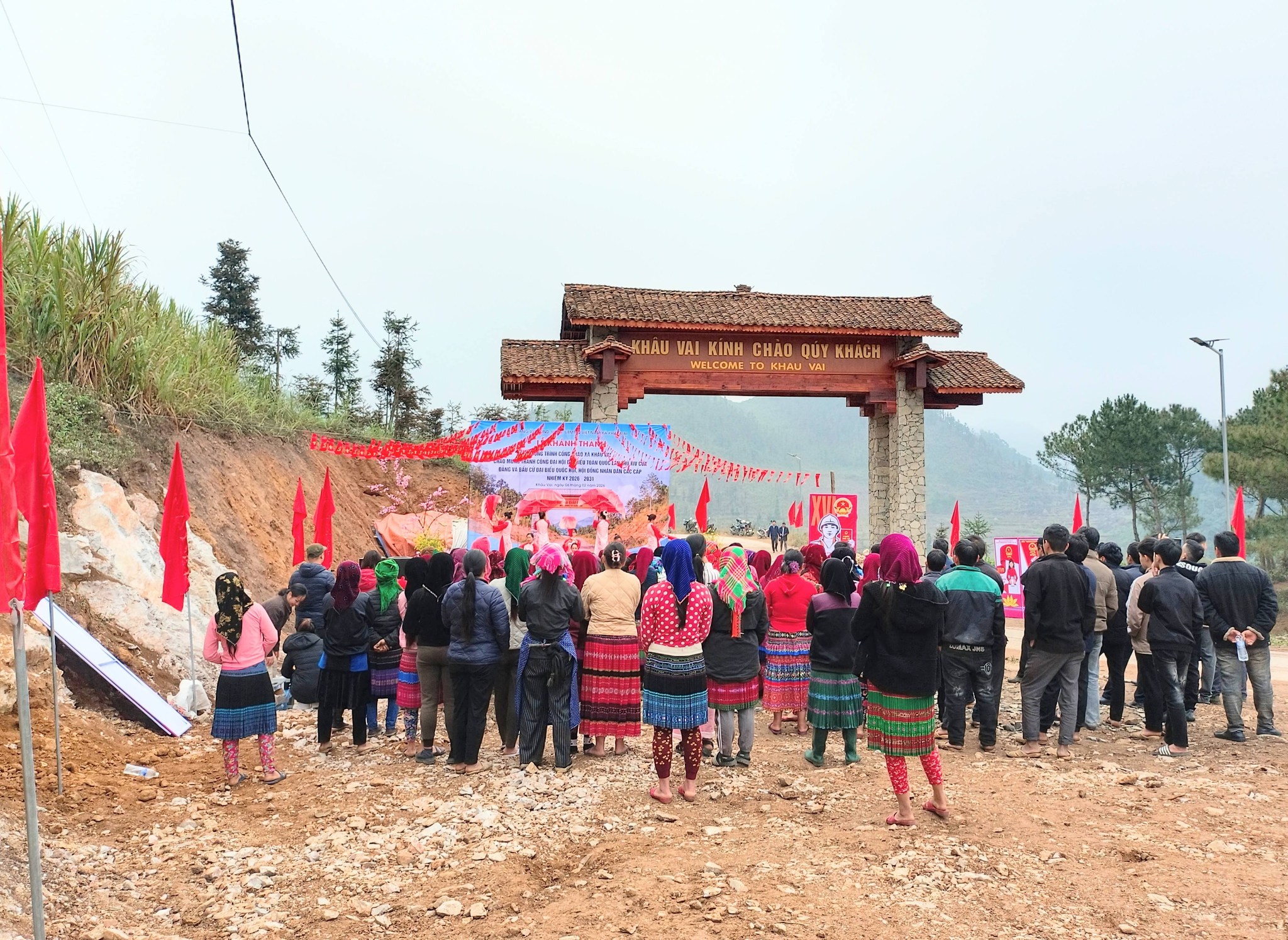 Khâu Vai khánh thành công trình chào mừng thành công Đại hội XIV và cuộc bầu cử đại biểu Quốc, đại biểu HĐND các cấp nhiệm kỳ 2026-2031