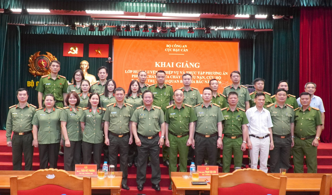 TRANG BỊ KIẾN THỨC VÀ KỸ NĂNG PHÒNG CHÁY, CHỮA CHÁY TẠI TRỤ SỞ CƠ QUAN BỘ KHU VỰC PHÍA BẮC NĂM 2026