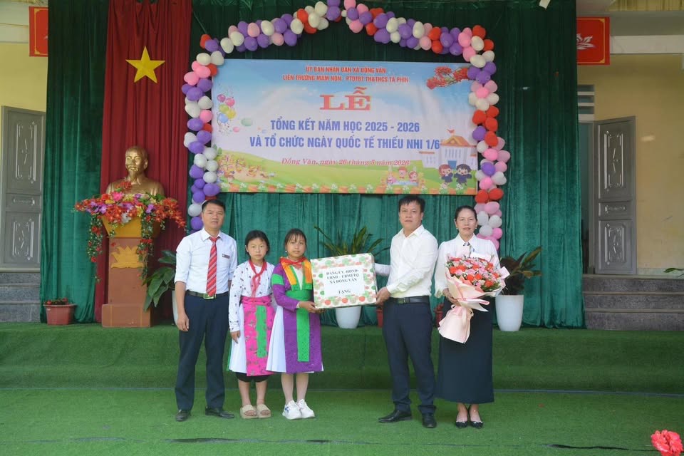 LIÊN TRƯỜNG TẢ PHÌN TỔ CHỨC LỄ TỔNG KẾT NĂM HỌC 2025 – 2026 VÀ VUI TẾT THIẾU NHI 1/6