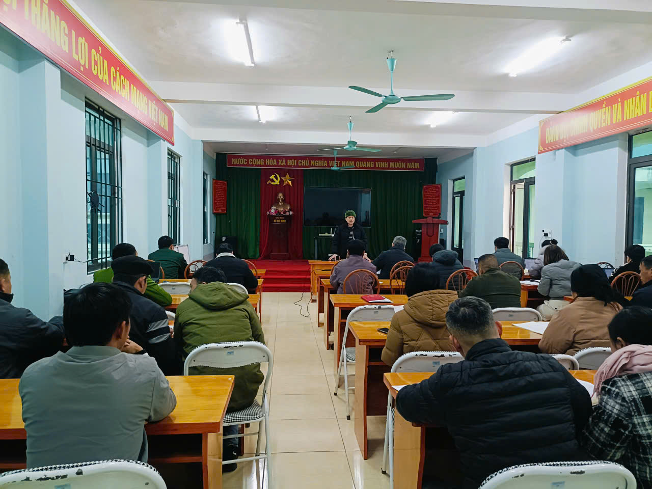 ỦY BAN MẶT TRẬN TỔ QUỐC XÃ CÁN TỶ TỔ CHỨC HỘI NGHỊ HƯỚNG DẪN LẤY Ý KIẾN CỬ TRI NƠI CƯ TRÚ ĐỐI VỚI NGƯỜI ỨNG CỬ ĐẠI BIỂU HĐND XÃ KHÓA XXI, NHIỆM KỲ 2026 – 2031