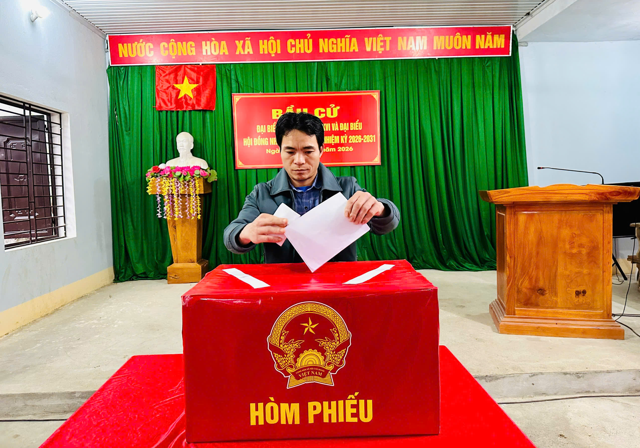 bầu cử 6.jpg