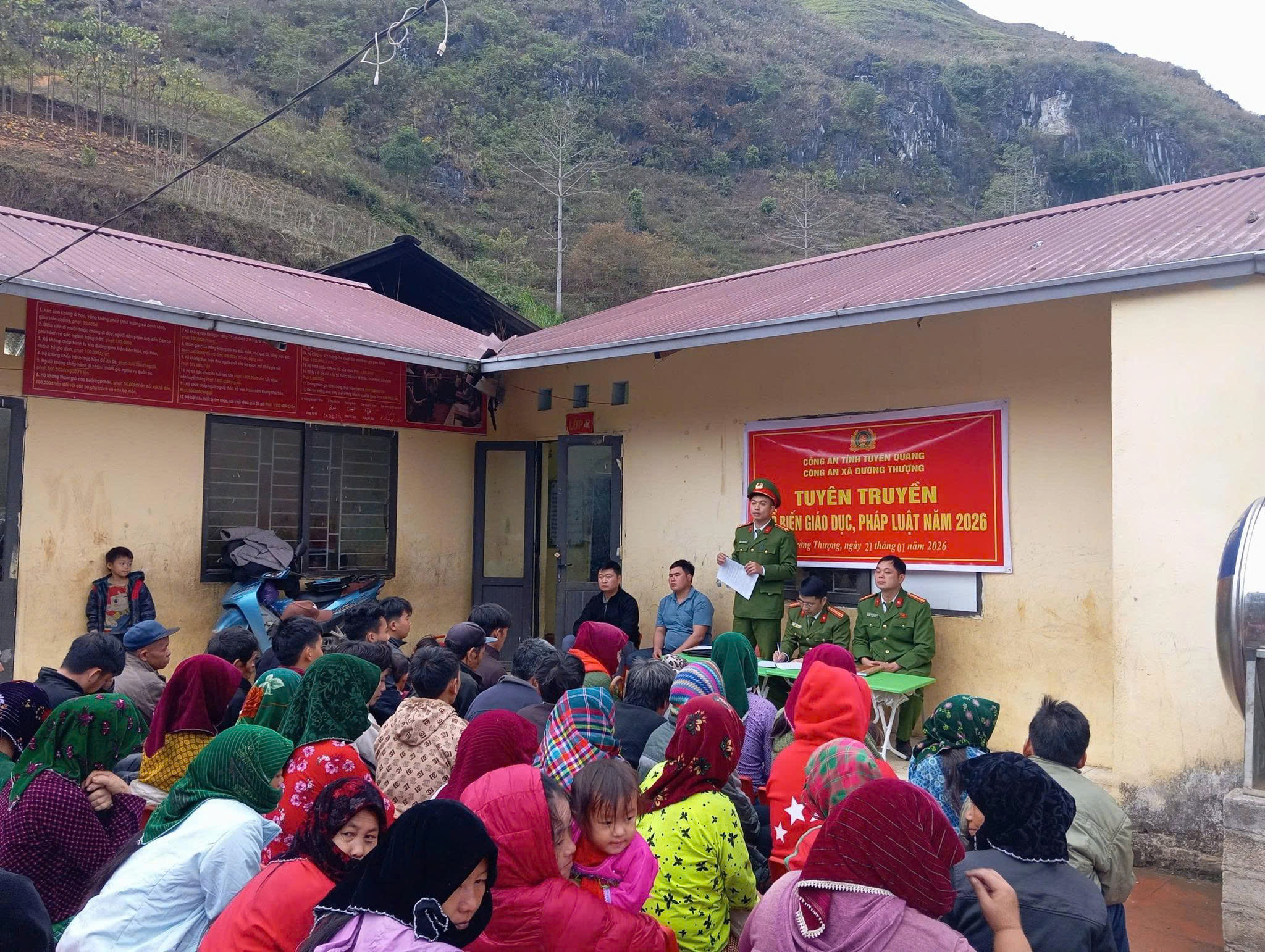 CÔNG AN XÃ ĐƯỜNG THƯỢNG TĂNG CƯỜNG TUYÊN TRUYỀN PHÒNG CHỐNG BẠO LỰC GIA ĐÌNH