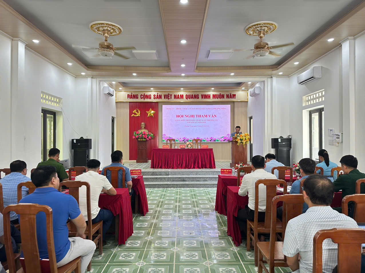 sắp xếp x&atilde; 13.jpg