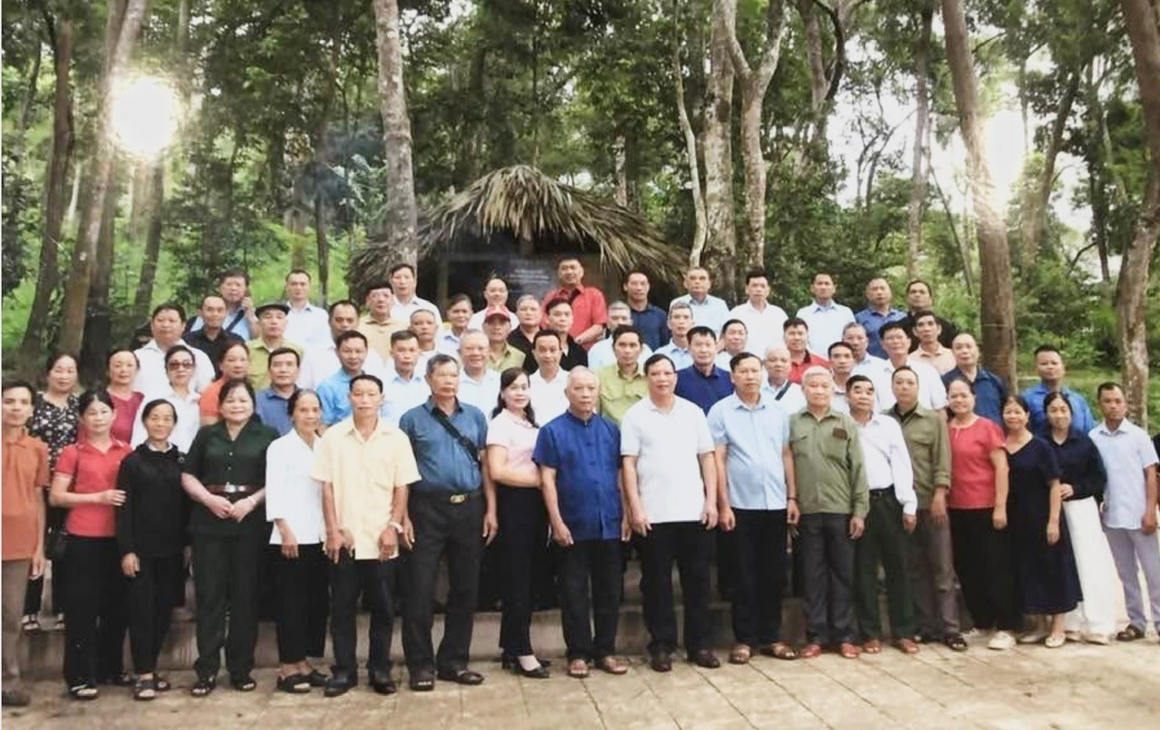 Tuyên Quang: Đoàn đại biểu người có uy tín hoàn thành chuyến học tập, trao đổi kinh nghiệm tại các tỉnh, thành phố năm 2026