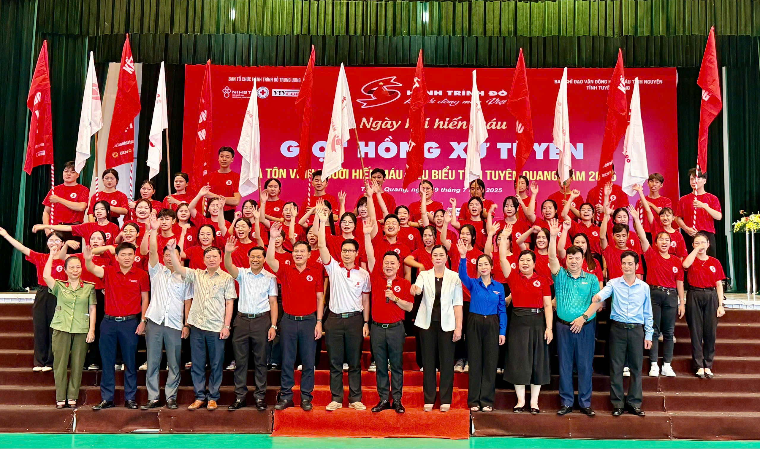 Hành trình đỏ “Giọt hồng xứ Tuyên” năm 2025