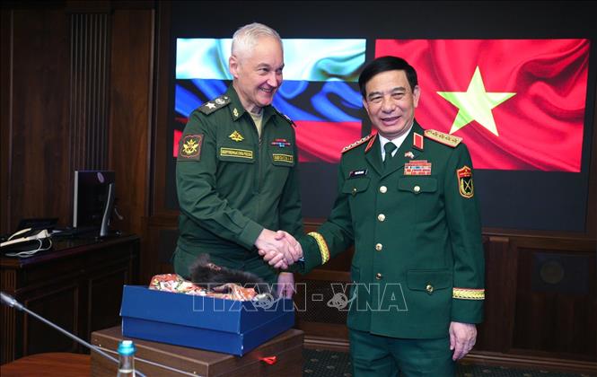 Thúc đẩy hợp tác quốc phòng Việt Nam - Nga