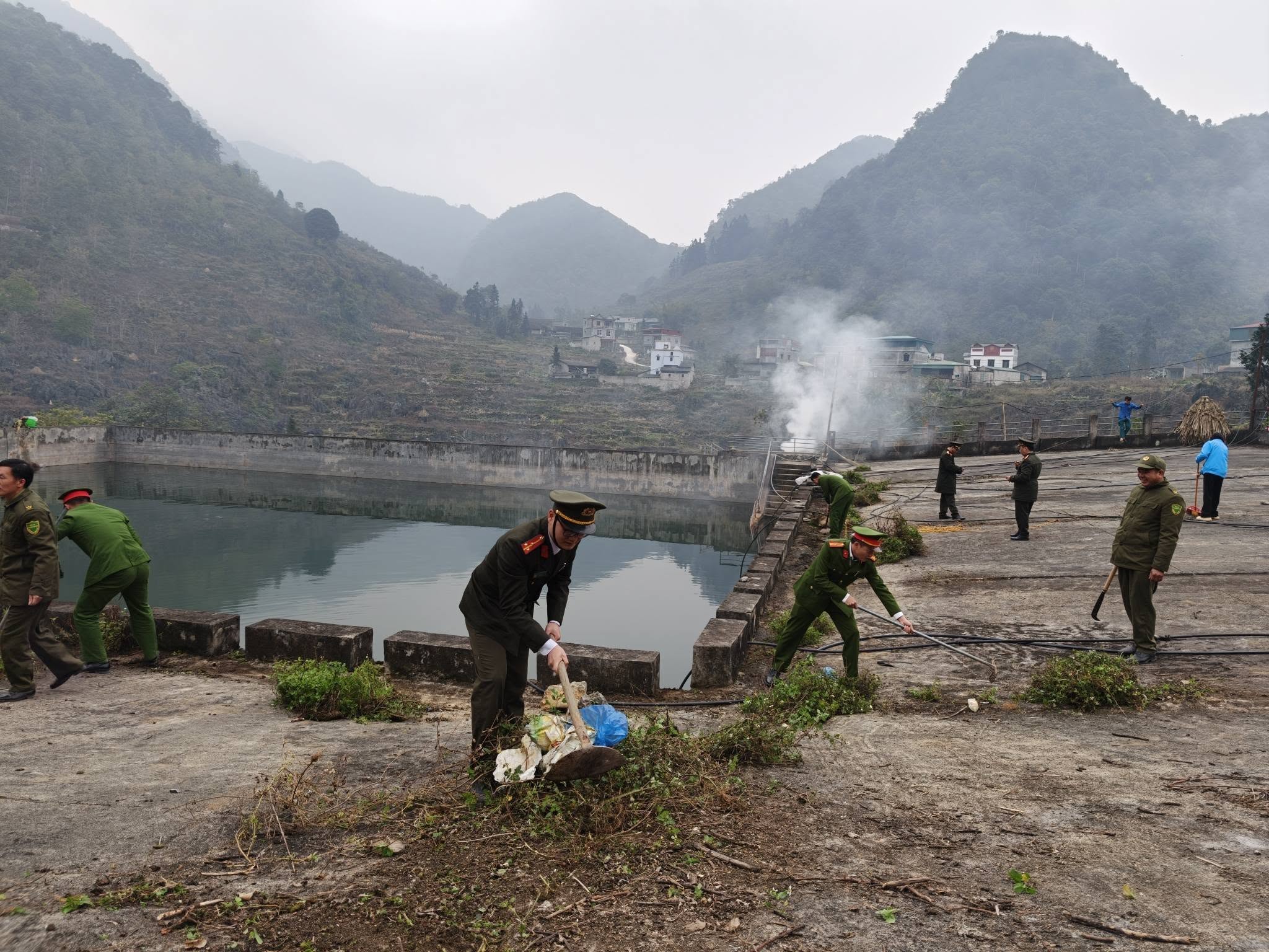 CHUNG TAY VÌ MÔI TRƯỜNG XANH - SẠCH - ĐẸP