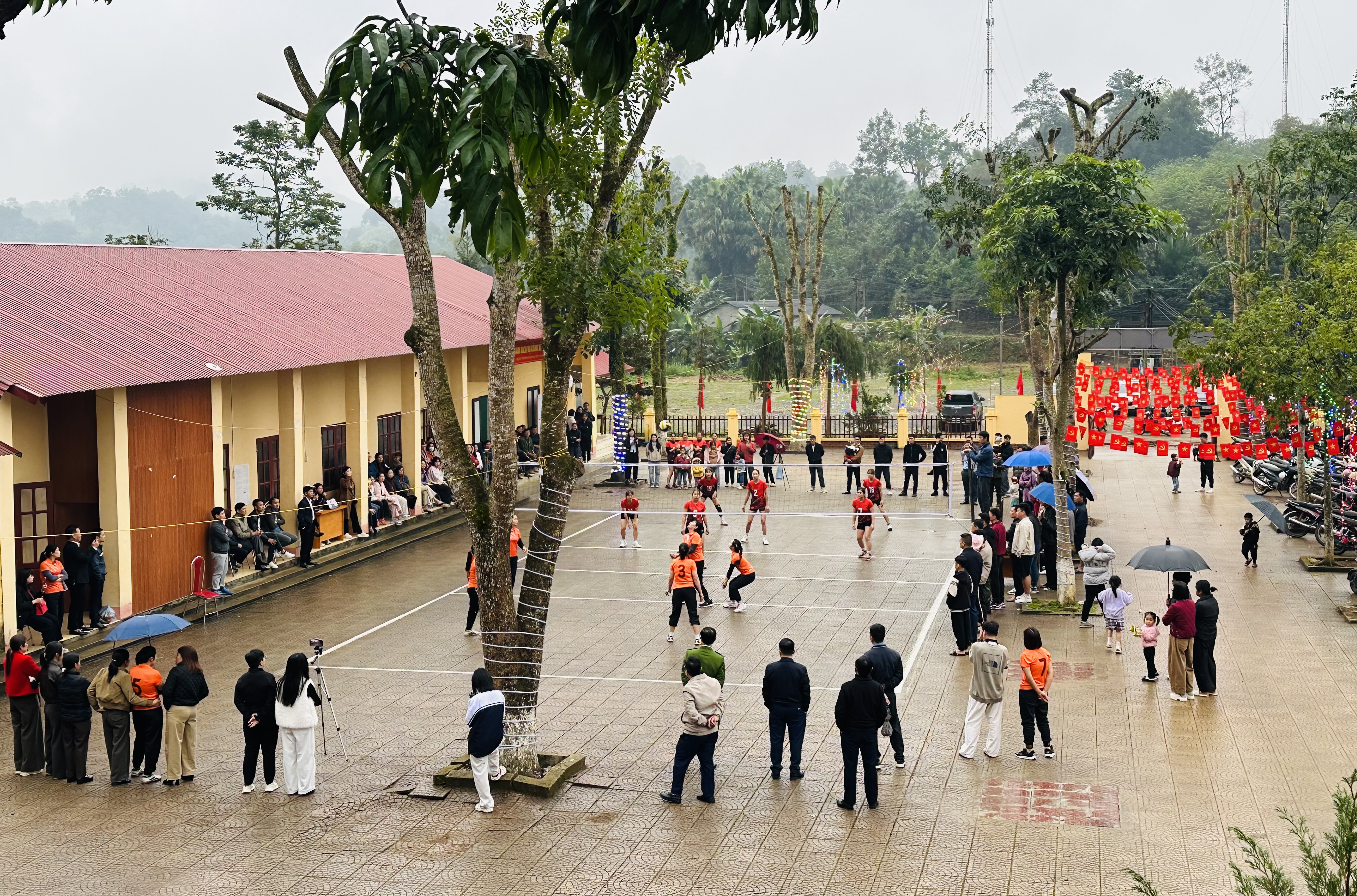 Bế mạc giải bóng chuyền nam, nữ mừng Đảng mừng Xuân Bính Ngọ năm 2026