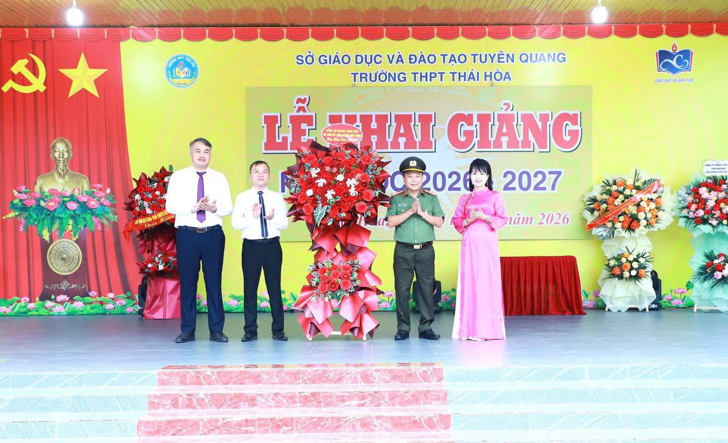 CÔNG AN TỈNH TUYÊN QUANG CHUNG VUI NGÀY KHAI TRƯỜNG