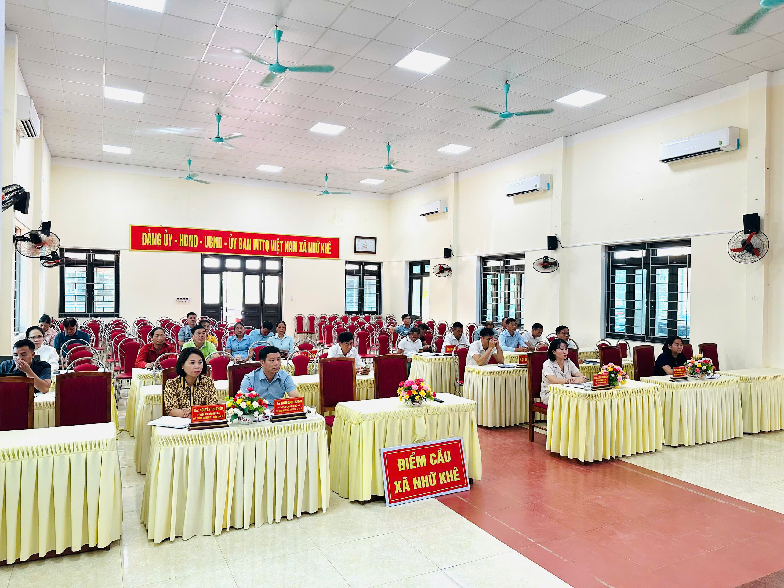HỘI ĐỒNG NHÂN DÂN XÃ NHỮ KHÊ THAM GIA HỘI NGHỊ TẬP HUẤN, BỒI DƯỠNG KỸ NĂNG ĐẠI BIỂU HỘI ĐỒNG NHÂN DÂN CẤP XÃ NĂM 2025