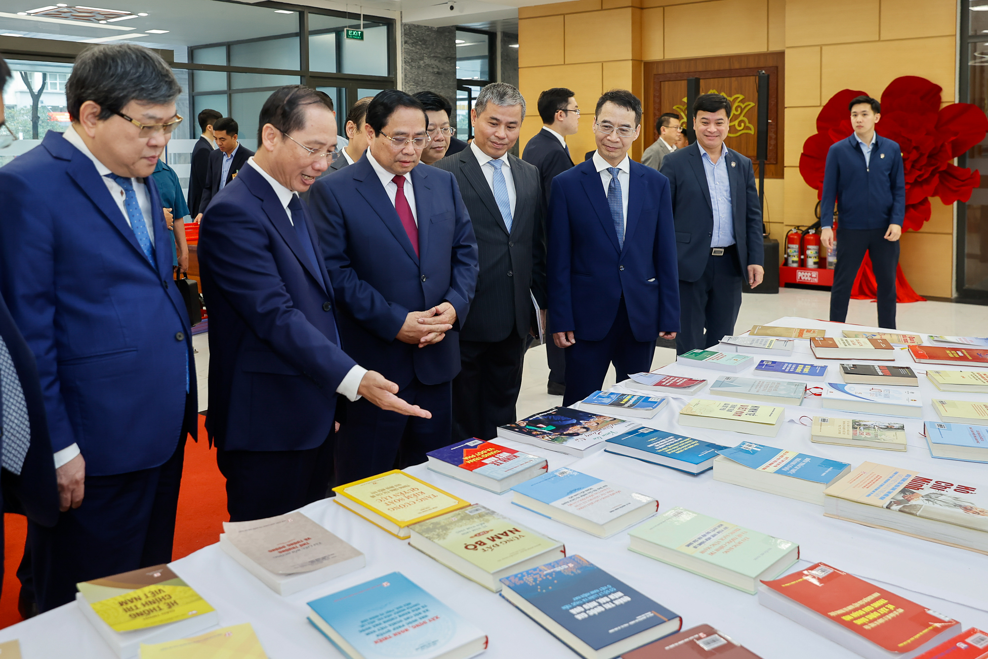 THỦ TƯỚNG: NĂNG LỰC QUẢN TRỊ QUỐC GIA LÀ SỨC MẠNH MỀM CỐT LÕI