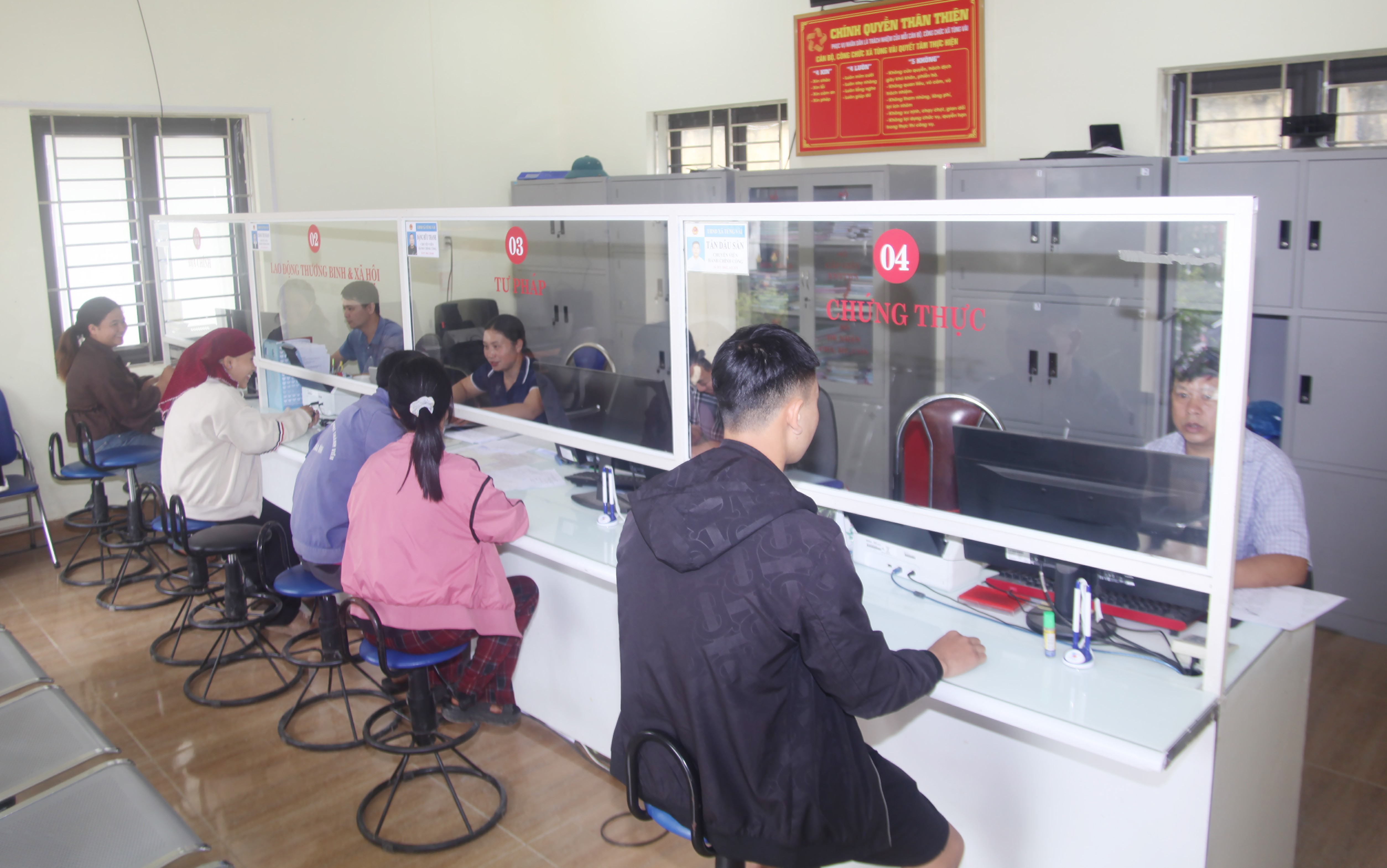 Phát huy tinh thần “6 rõ” trong công việc để nâng cao chất lượng phục vụ Nhân dân