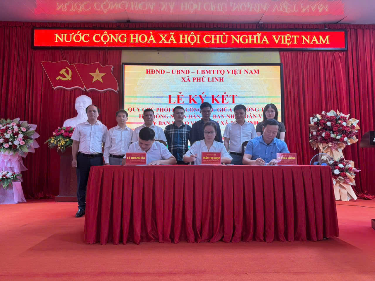 LỄ KÝ KẾT QUY CHẾ PHỐI HỢP GIỮA THƯỜNG TRỰC HĐND, UBND VÀ ỦY BAN MTTQ VIỆT NAM XÃ PHÚ LINH NHIỆM KỲ 2026 - 2031