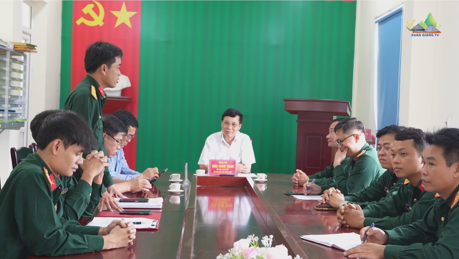 XUÂN GIANG TỔ CHỨC HỘI NGHỊ BÀN GIAO NHIỆM VỤ CHÍNH TRỊ VIÊN PHÓ BAN CHỈ HUY QUÂN SỰ XÃ
