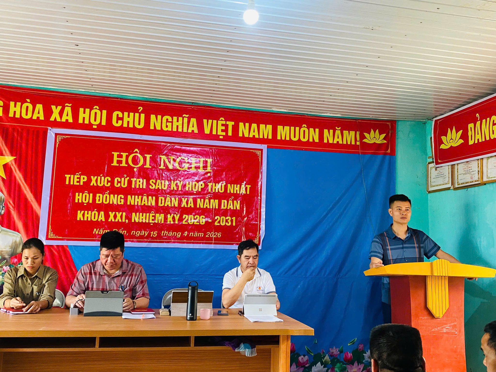 TỔ ĐẠI BIỂU SỐ 01 HĐND XÃ NẤM DẨN TIẾP XÚC CỬ TRI TẠI CÁC THÔN LỦNG MỞ 1, THỐNG NHẤT, NẤM DẨN, NẤM CHIẾN, NẤM CHANH, NGAM LÂM, TÂN SƠN 1.