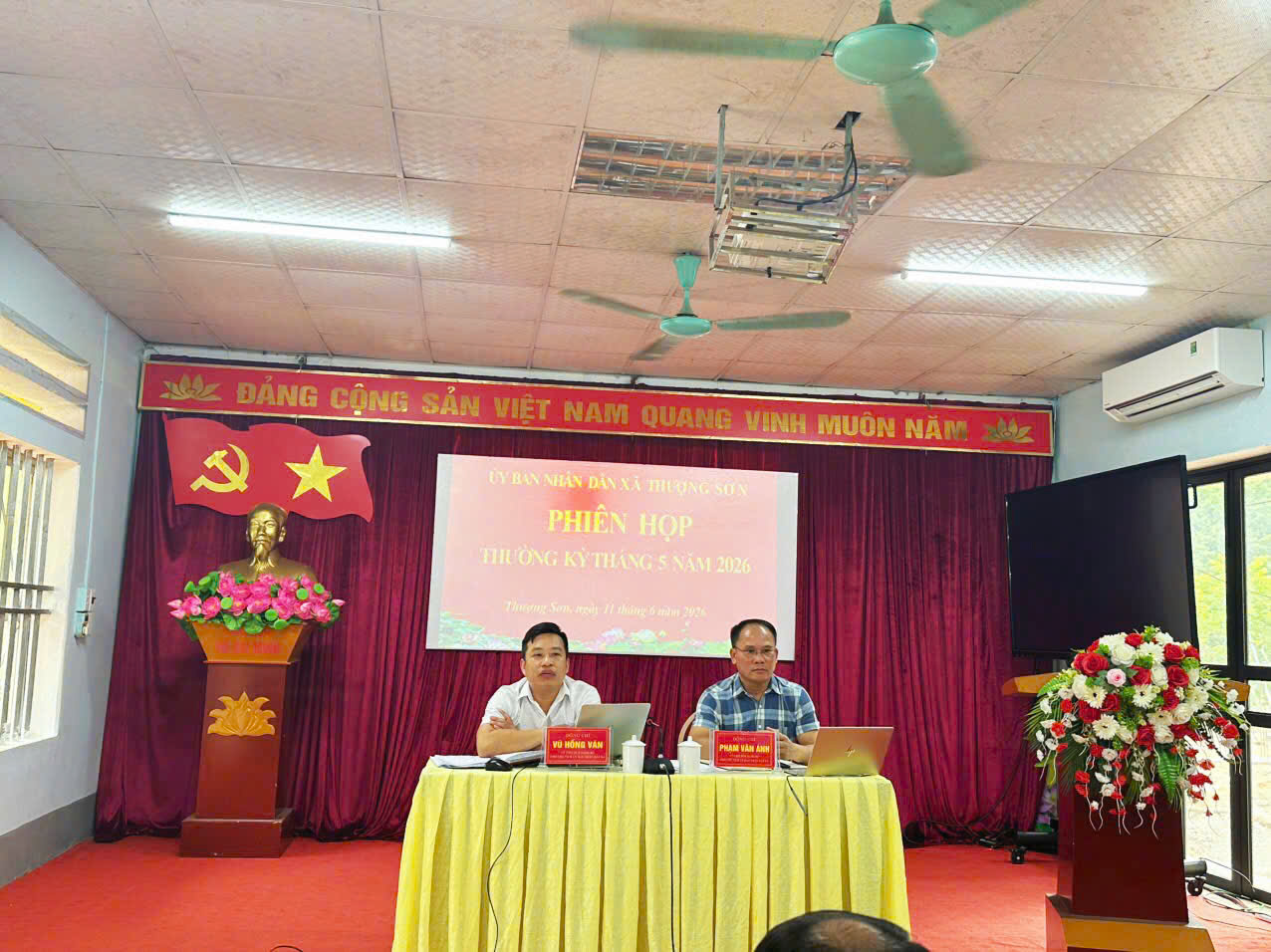 UBND xã Thượng Sơn tổ chức Phiên họp thường kỳ tháng 5 năm 2026