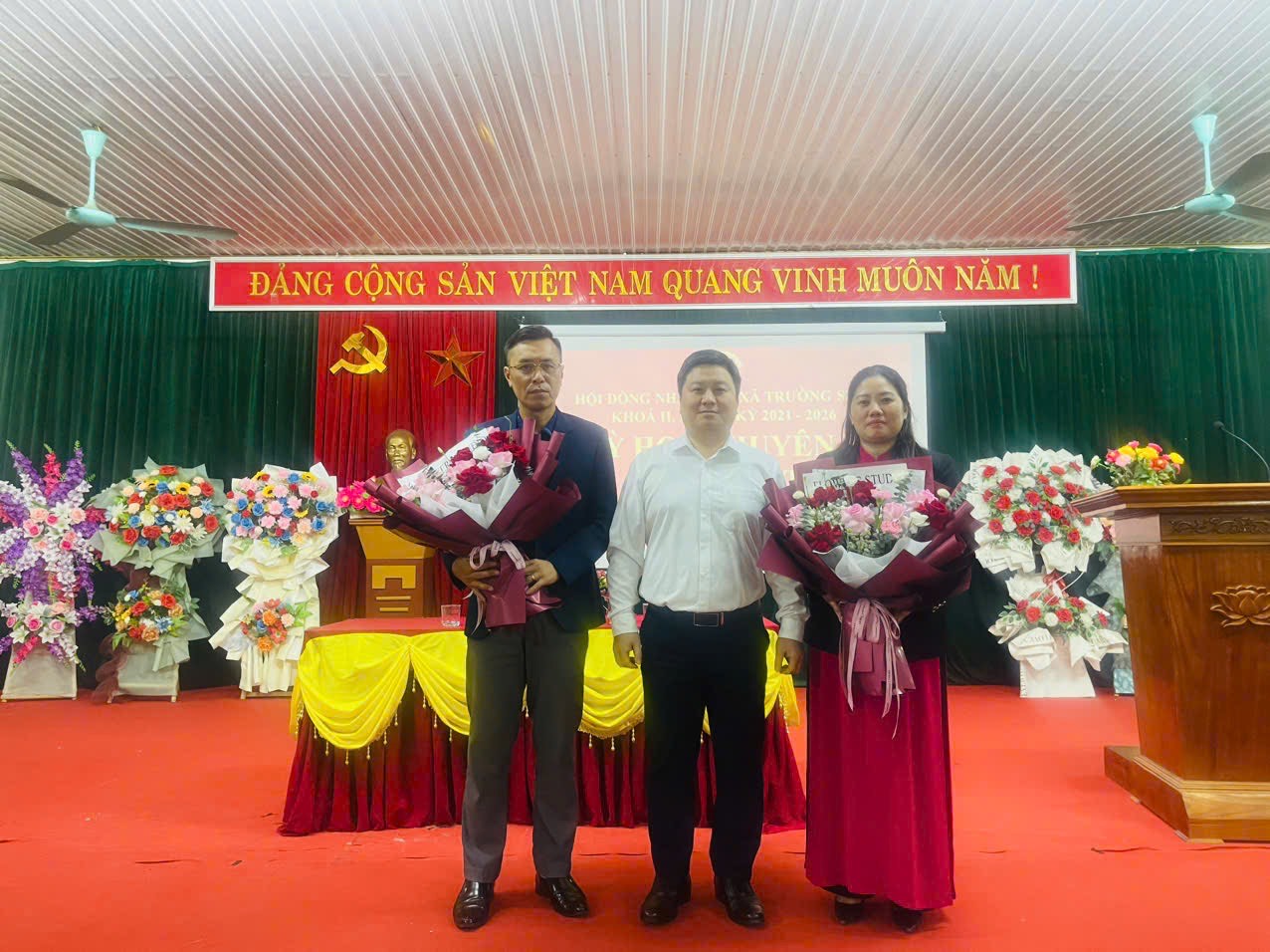 Hội đồng nhân dân xã Trường Sinh khóa II, nhiệm kỳ 2021-2026 tổ chức Kỳ họp chuyên đề lần thứ IV