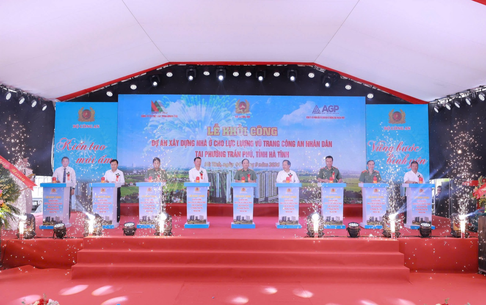 KHỞI CÔNG DỰ ÁN XÂY DỰNG NHÀ Ở CHO CÁN BỘ, CHIẾN SĨ CÔNG AN NHÂN DÂN TẠI PHƯỜNG TRẦN PHÚ, TỈNH HÀ TĨNH