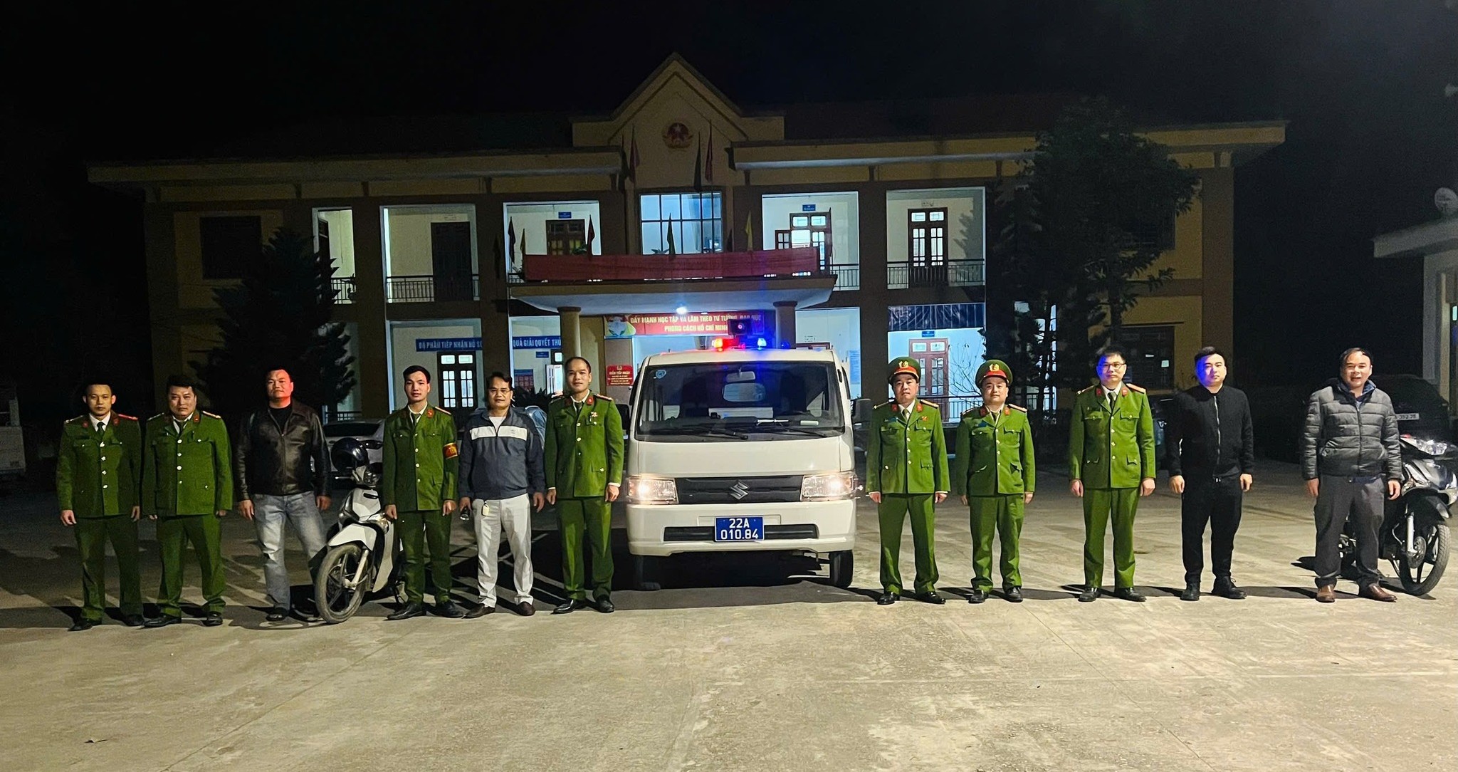 Công an xã Tân Thanh bảo đảm an ninh, trật tự, bảo vệ Đại hội Đảng toàn quốc lần thứ XIV