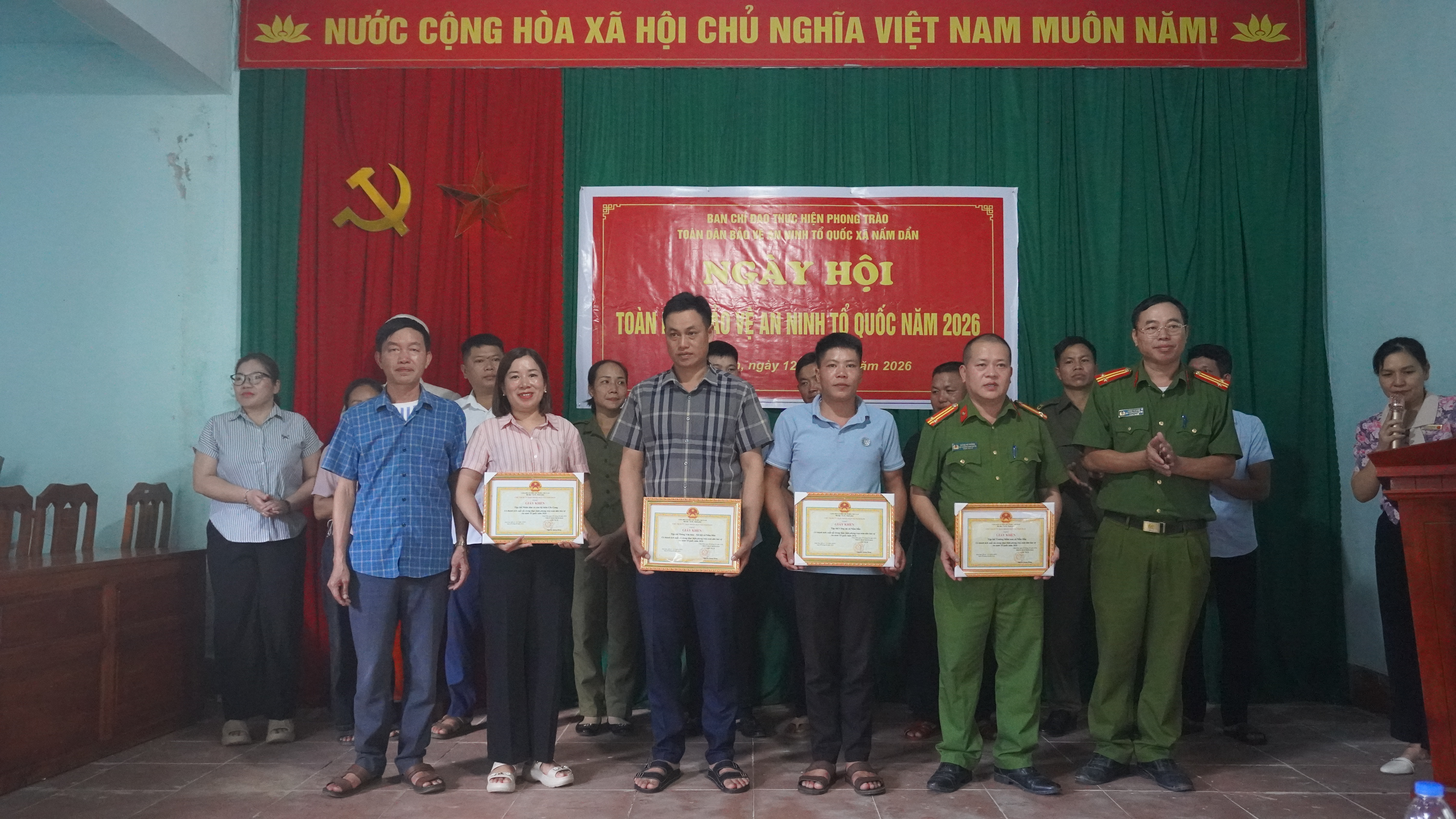 NGÀY HỘI TOÀN DÂN BẢO VỆ AN NINH TỔ QUỐC TẠI THÔN NẤM CHANH, XÃ NẤM DẨN