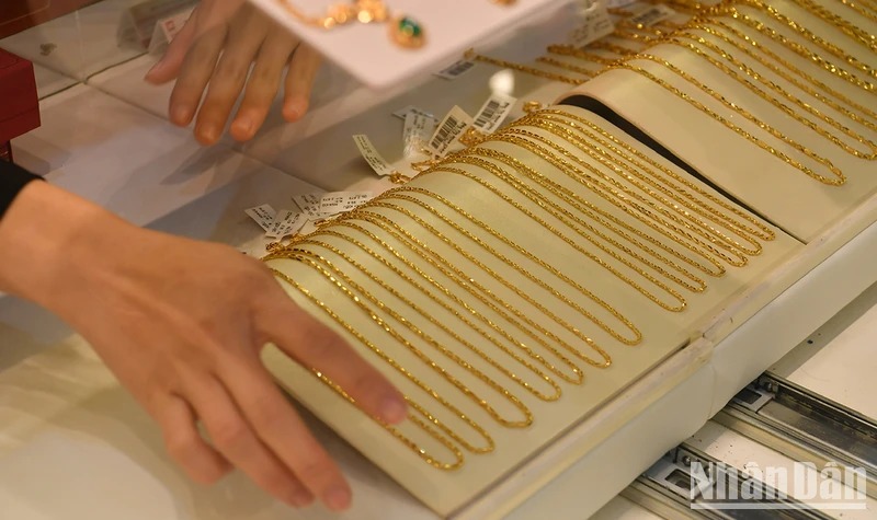 Giá vàng ngày 25/4: Giá vàng thế giới tăng mạnh