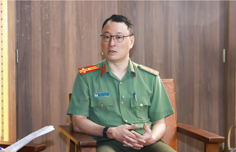LUẬT AN NINH MẠNG 2025: TĂNG CƯỜNG QUẢN LÝ HỘI NHÓM VÀ ĐỊNH DANH TÀI KHOẢN TRÊN KHÔNG GIAN MẠNG