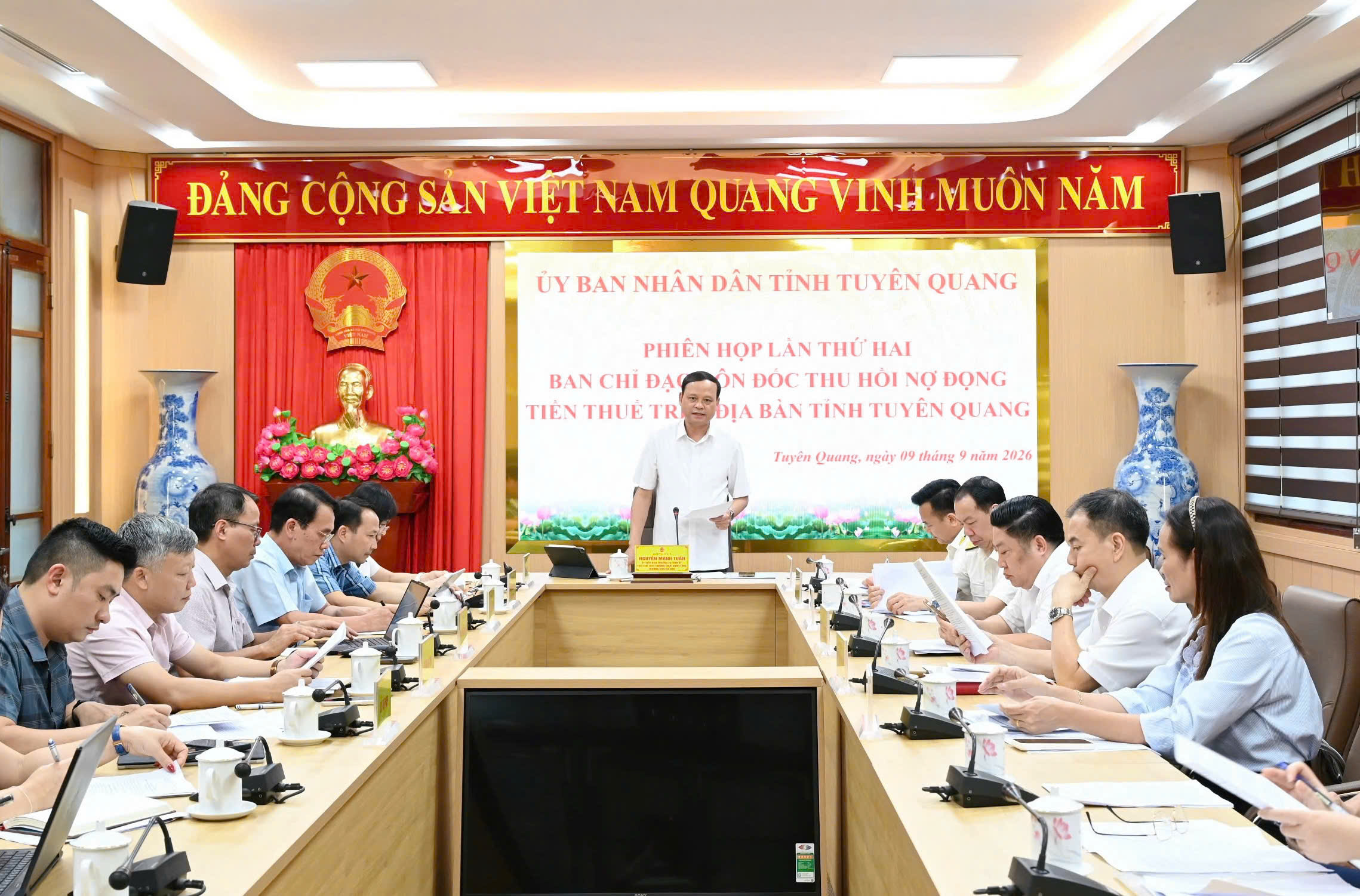 Tích cực thực hiện các giải pháp thu nợ thuế những tháng cuối năm