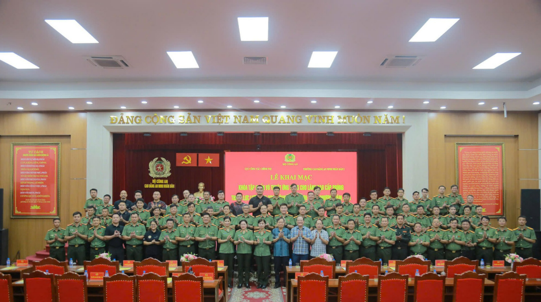 KHAI MẠC KHÓA TẬP HUẤN VÕ THUẬT ỨNG DỤNG CHO LỰC LƯỢNG AN NINH NĂM 2026