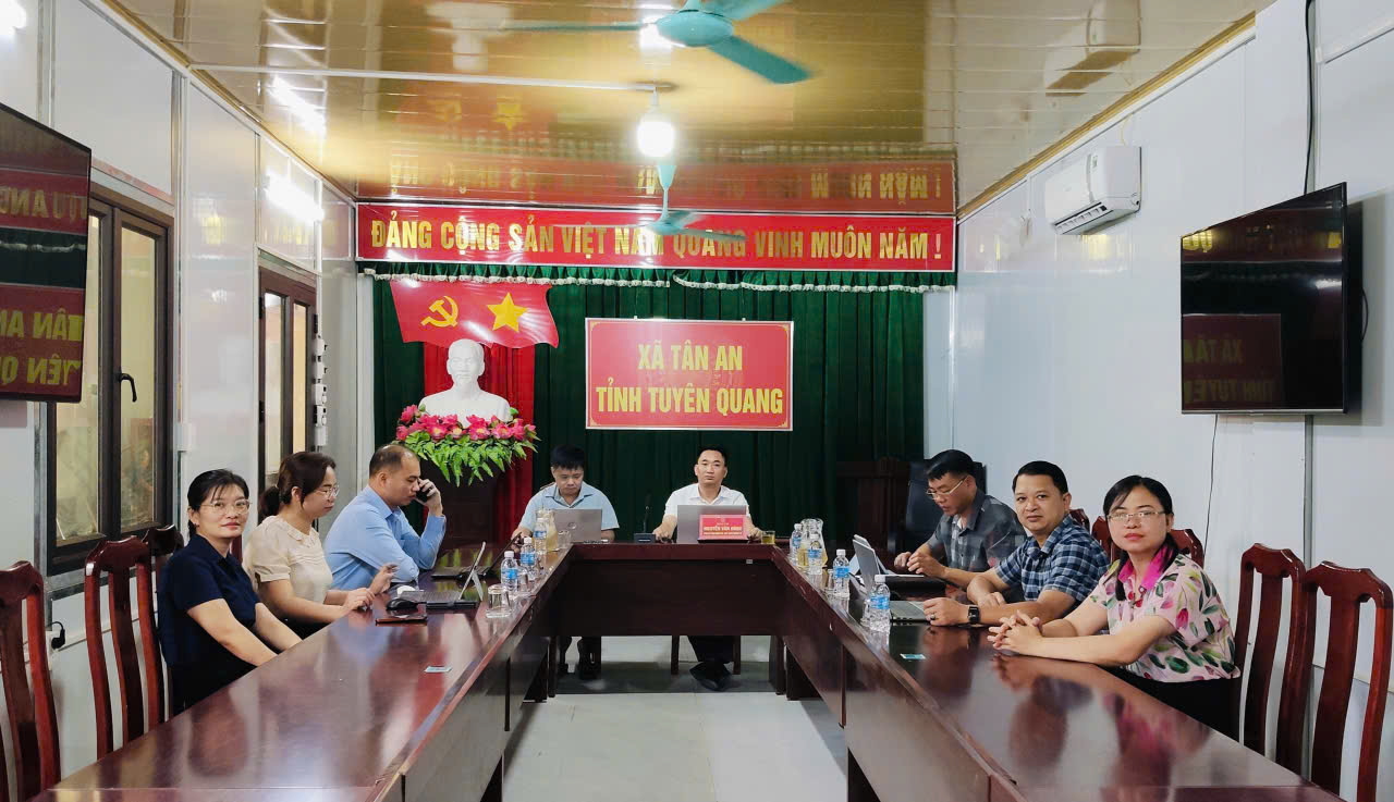 XÃ TÂN AN THAM DỰ TRỰC TUYẾN PHIÊN HỌP THƯỜNG KỲ UBND TỈNH THÁNG 5 NĂM 2026