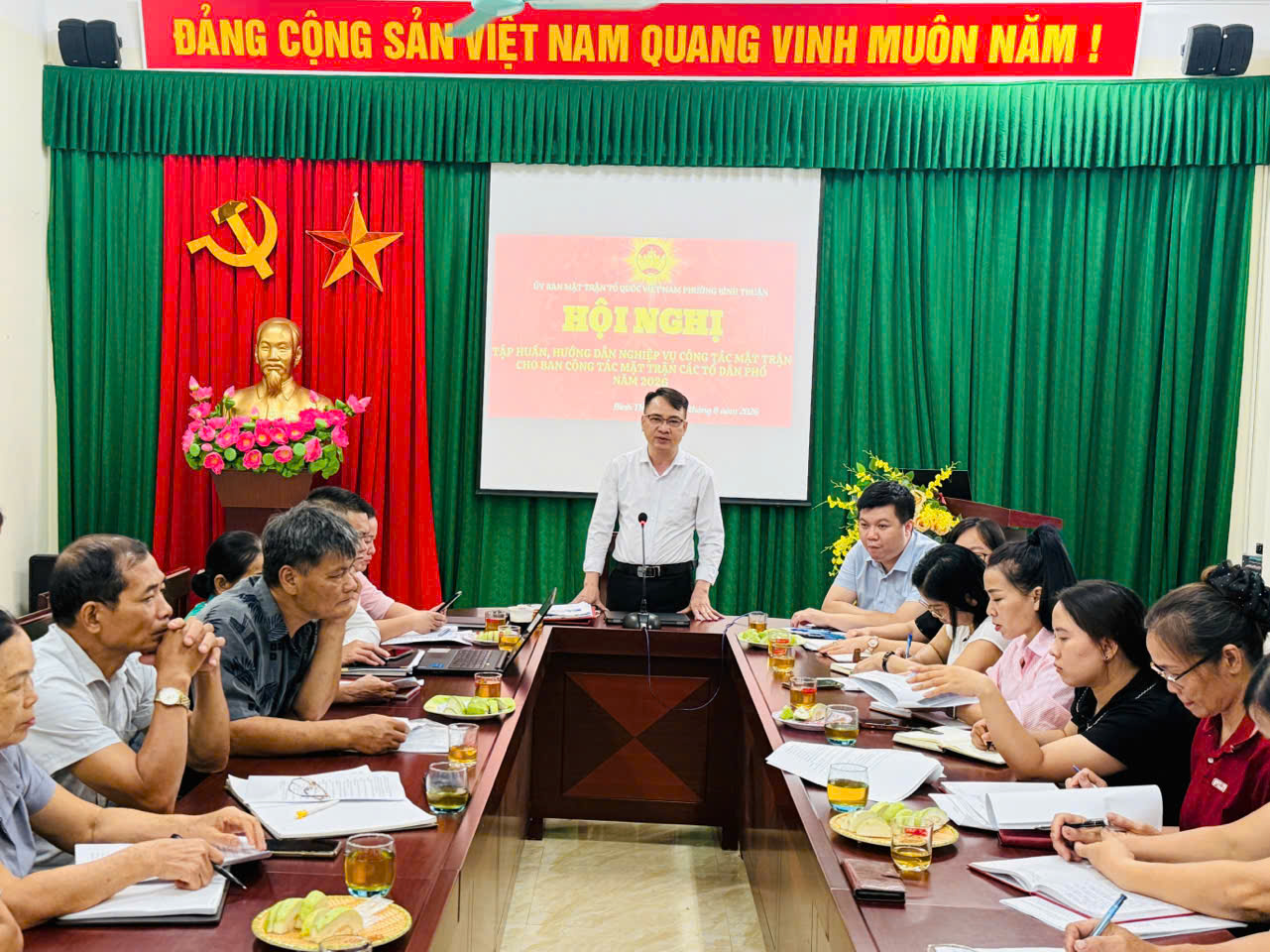 BÌNH THUẬN TẬP HUẤN NGHIỆP VỤ CHO BAN CÔNG TÁC MẶT TRẬN CÁC TỔ DÂN PHỐ SAU SẮP XẾP