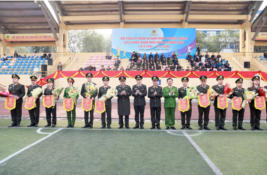 KHAI MẠC VÒNG CHUNG KẾT HỘI THAO KỶ NIỆM 80 NĂM NGÀY TRUYỀN THỐNG LỰC LƯỢNG THAM MƯU CÔNG AN NHÂN DÂN