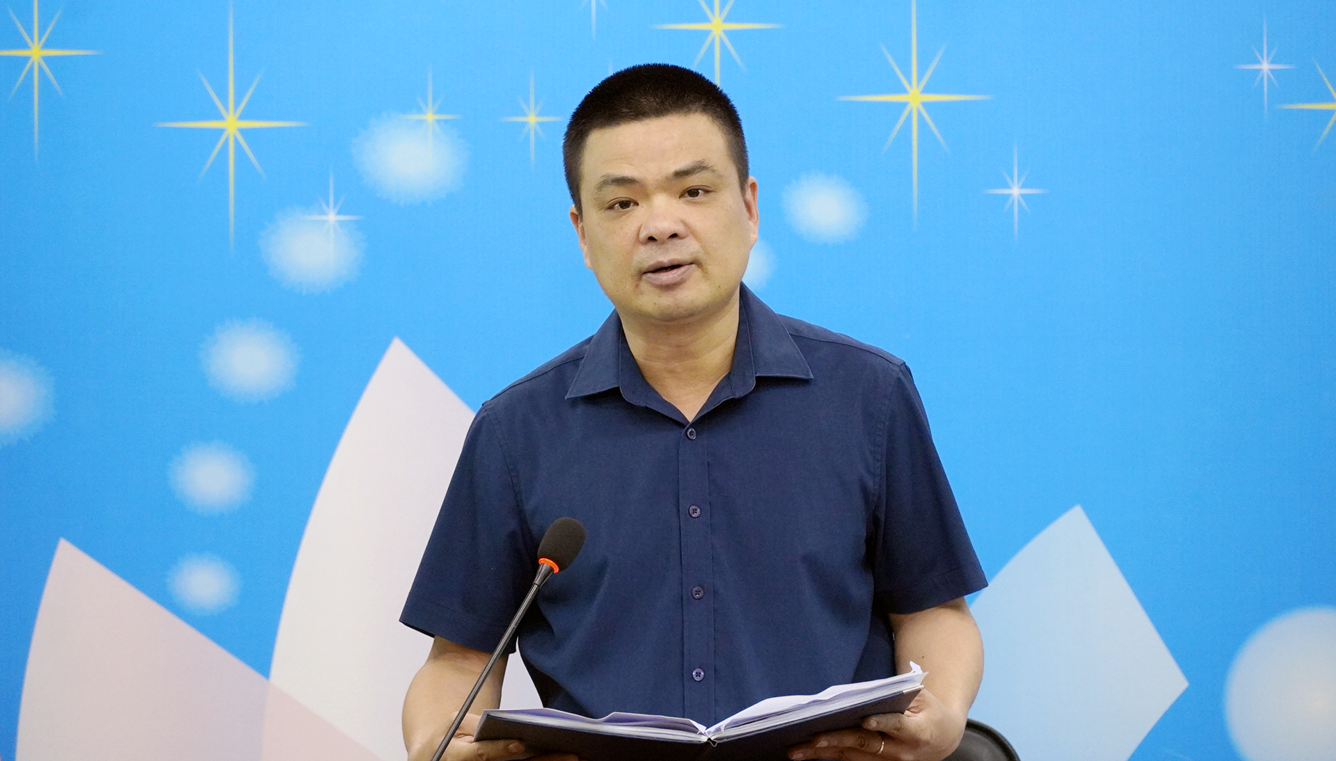 tuyên truyền di dời mộ (1).jpg