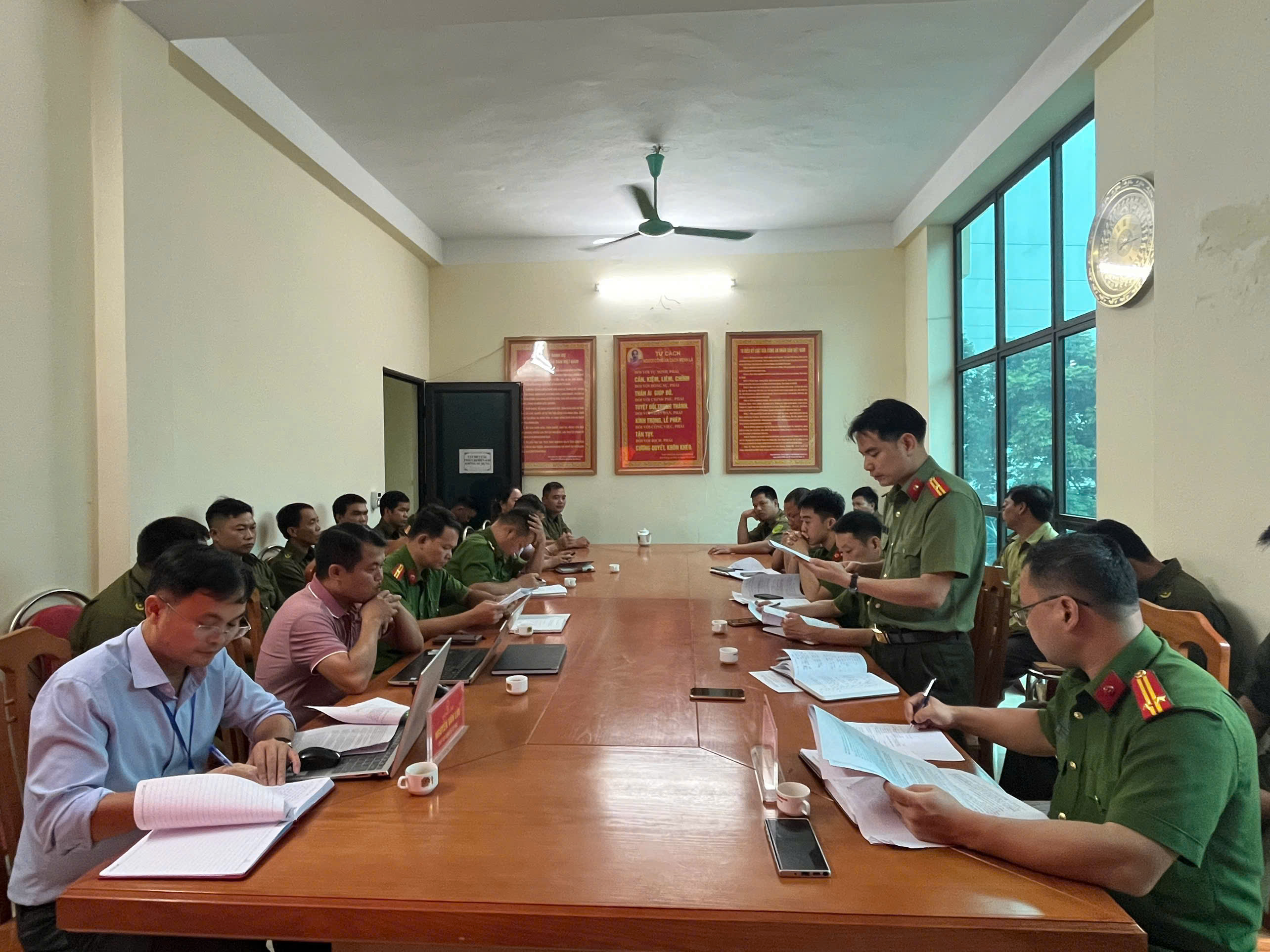HỘI NGHỊ SƠ KẾT CÔNG TÁC CÔNG AN VÀ CÔNG TÁC LỰC LƯỢNG BVANTT 6 THÁNG ĐẦU NĂM 2026 