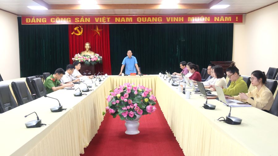 Đoàn kiểm tra của Sở Dân tộc và Tôn giáo tỉnh Tuyên Quang làm việc tại xã Bắc Quang