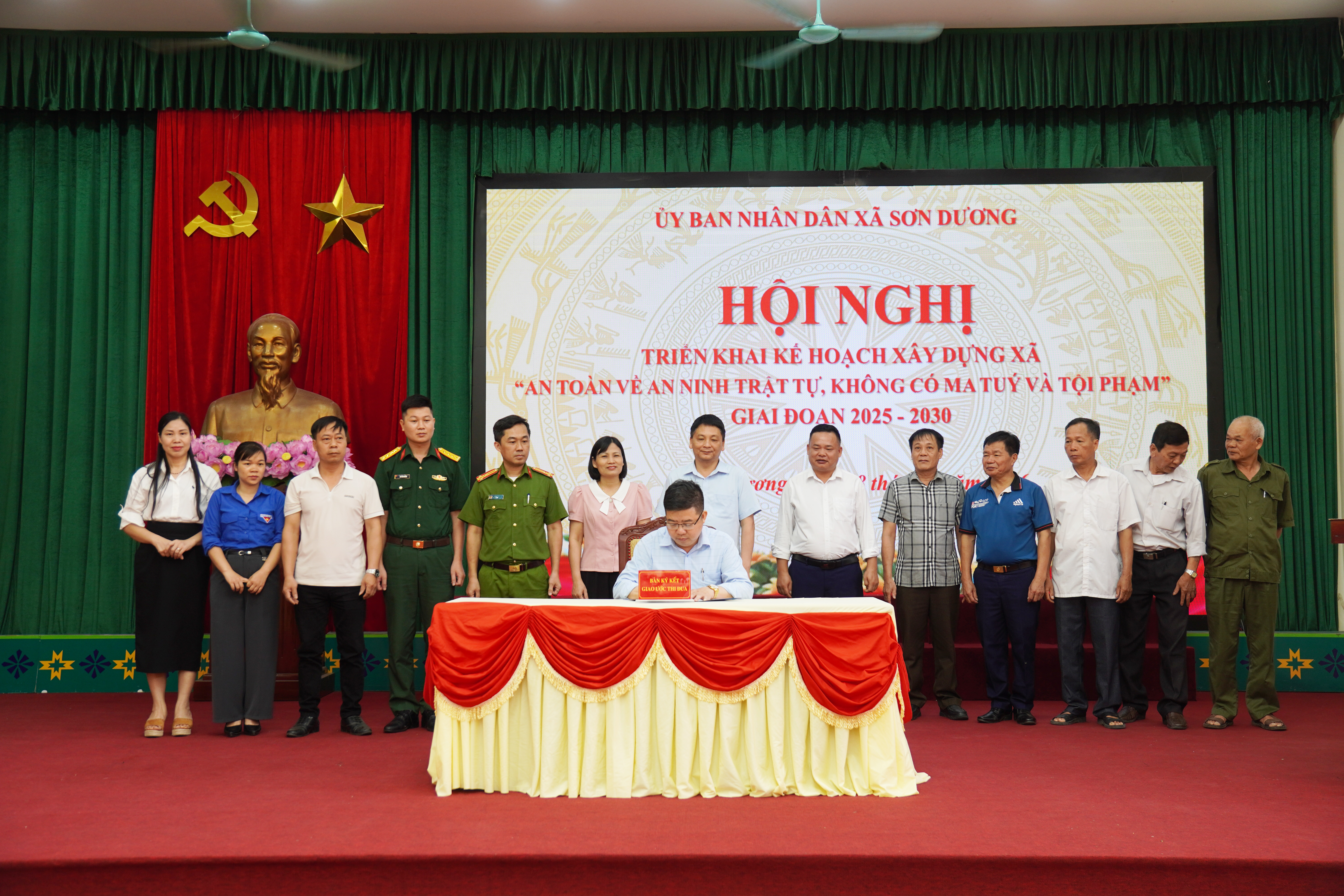 UBND xã Sơn Dương tổ chức Hội nghị triển khai xây dựng xã an toàn về an ninh trật tự, không có ma túy và tội phạm giai đoạn 2025–2030