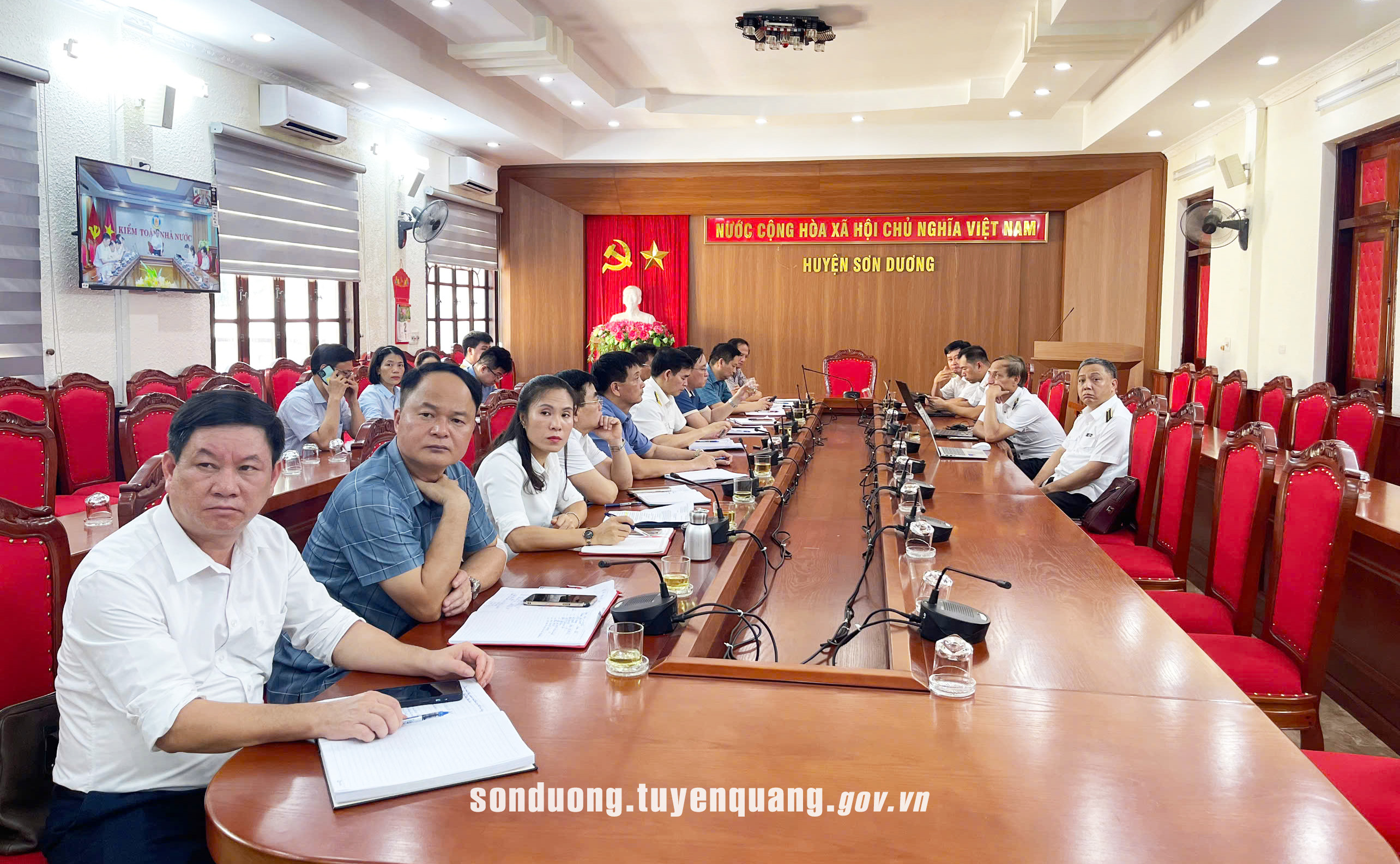 Công bố quyết định kiểm toán ngân sách địa phương 