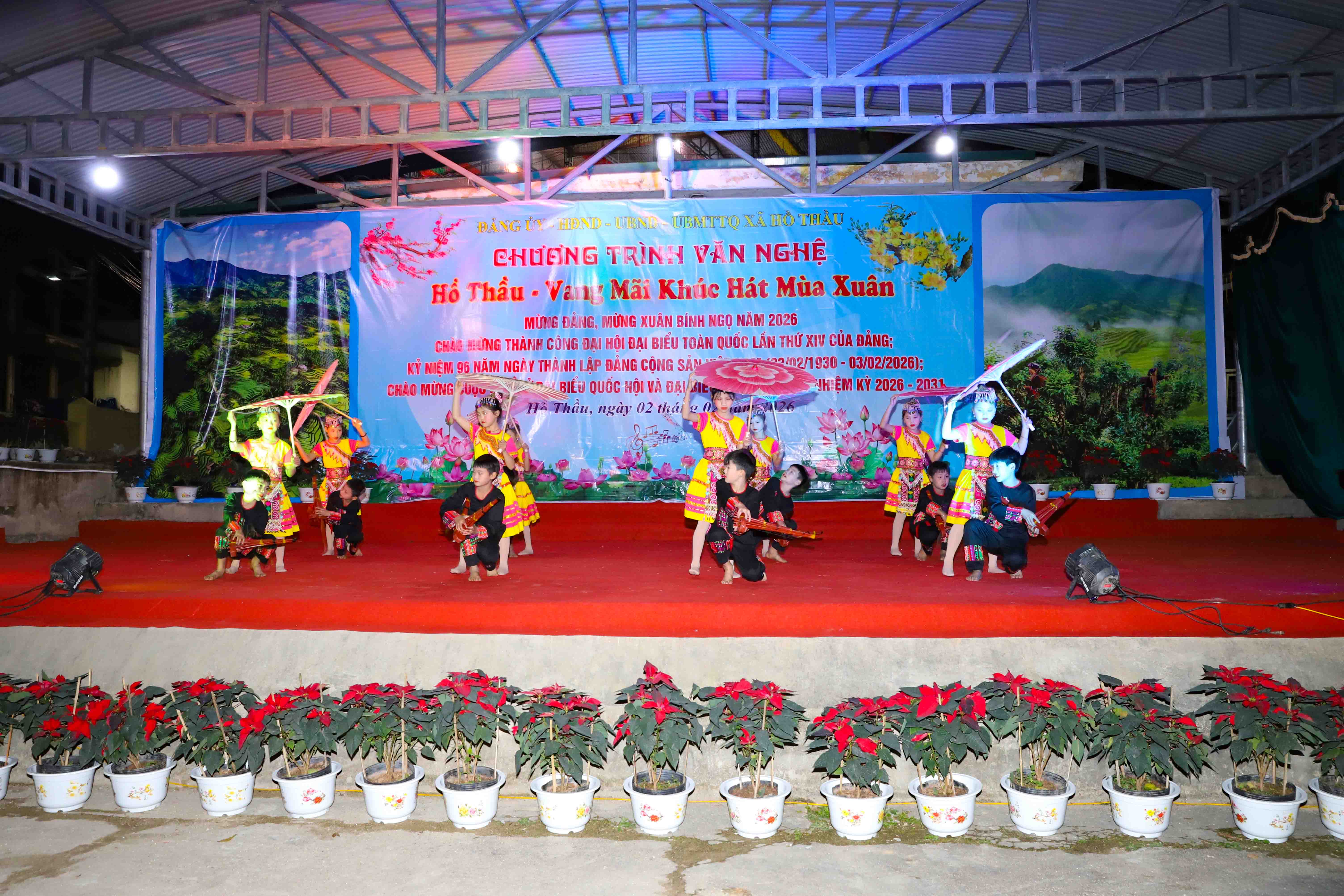 Xã Hồ Thầu tổ chức chương trình văn nghệ mừng Đảng, mừng Xuân Bính Ngọ 2026