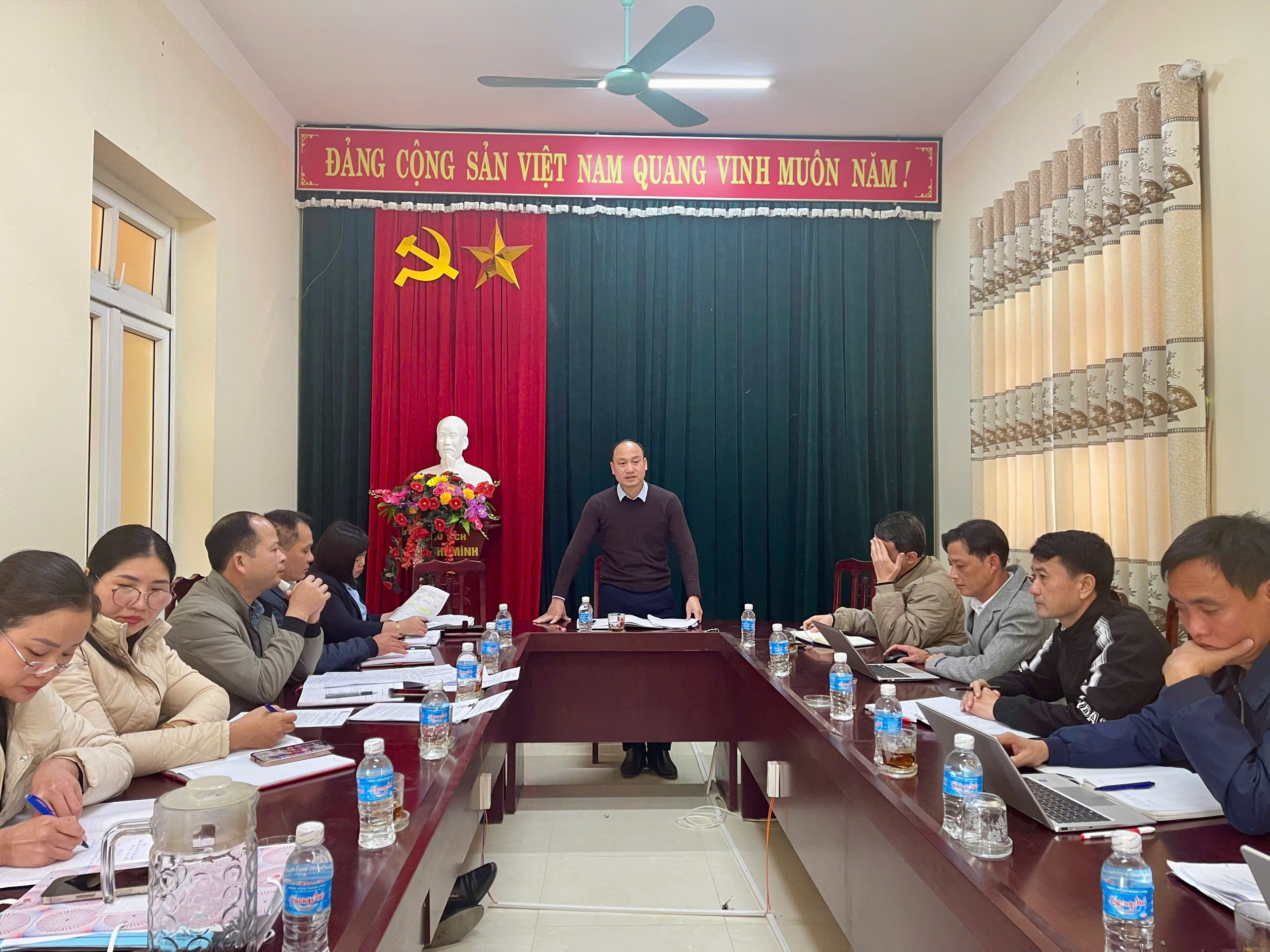 Phiên họp thứ hai Ủy ban bầu cử xã Kiên Đài triển khai công tác bầu cử HĐND xã nhiệm kỳ 2026–2031.