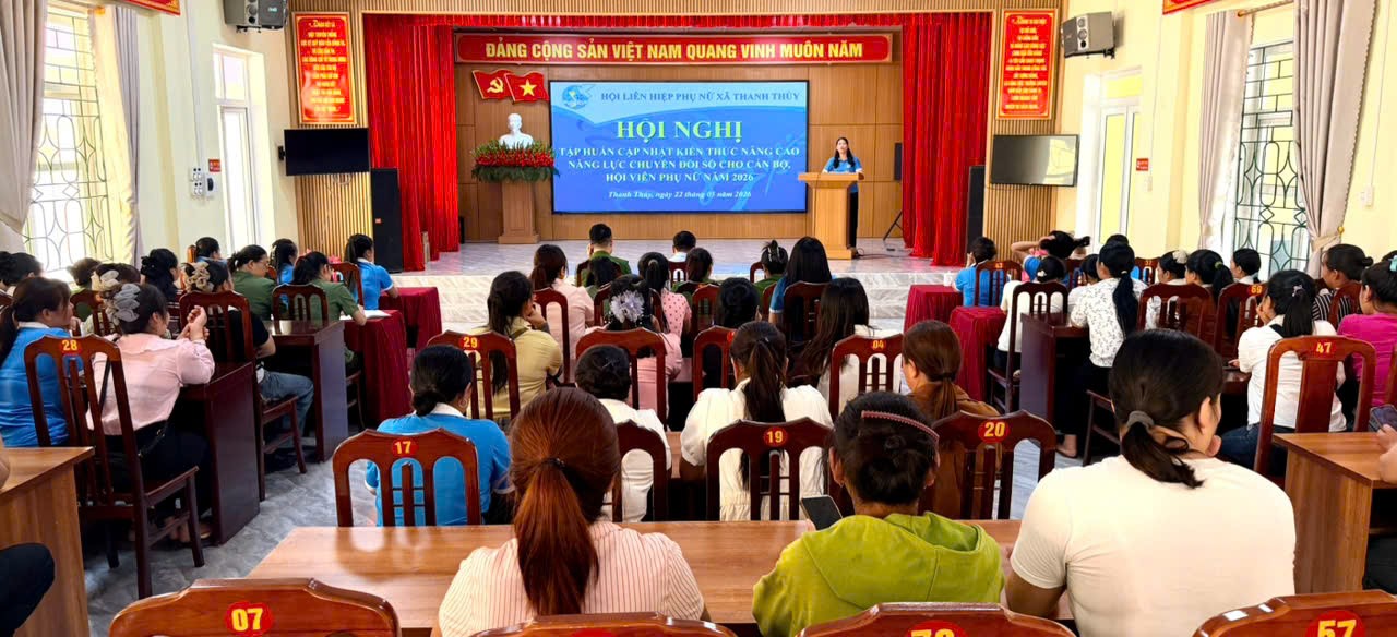 XÃ THANH THỦY TỔ CHỨC TẬP HUẤN NÂNG CAO NĂNG LỰC CHUYỂN ĐỔI SỐ CHO HỘI VIÊN PHỤ NỮ