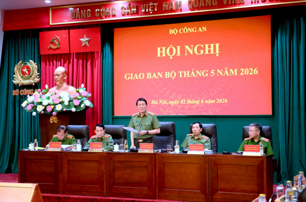 ĐỀ CAO TRÁCH NHIỆM, NỖ LỰC VƯỢT QUA CHÍNH MÌNH, HOÀN THÀNH XUẤT SẮC MỌI NHIỆM VỤ