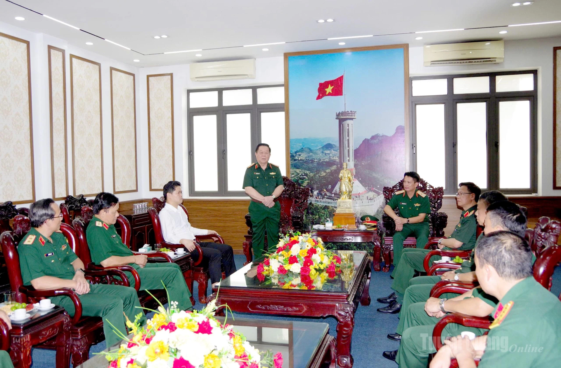 Huy động sức mạnh tổng hợp, hoàn thành chiến dịch "500 ngày đêm tìm kiếm, quy tập và xác định danh tính hài cốt liệt sĩ"