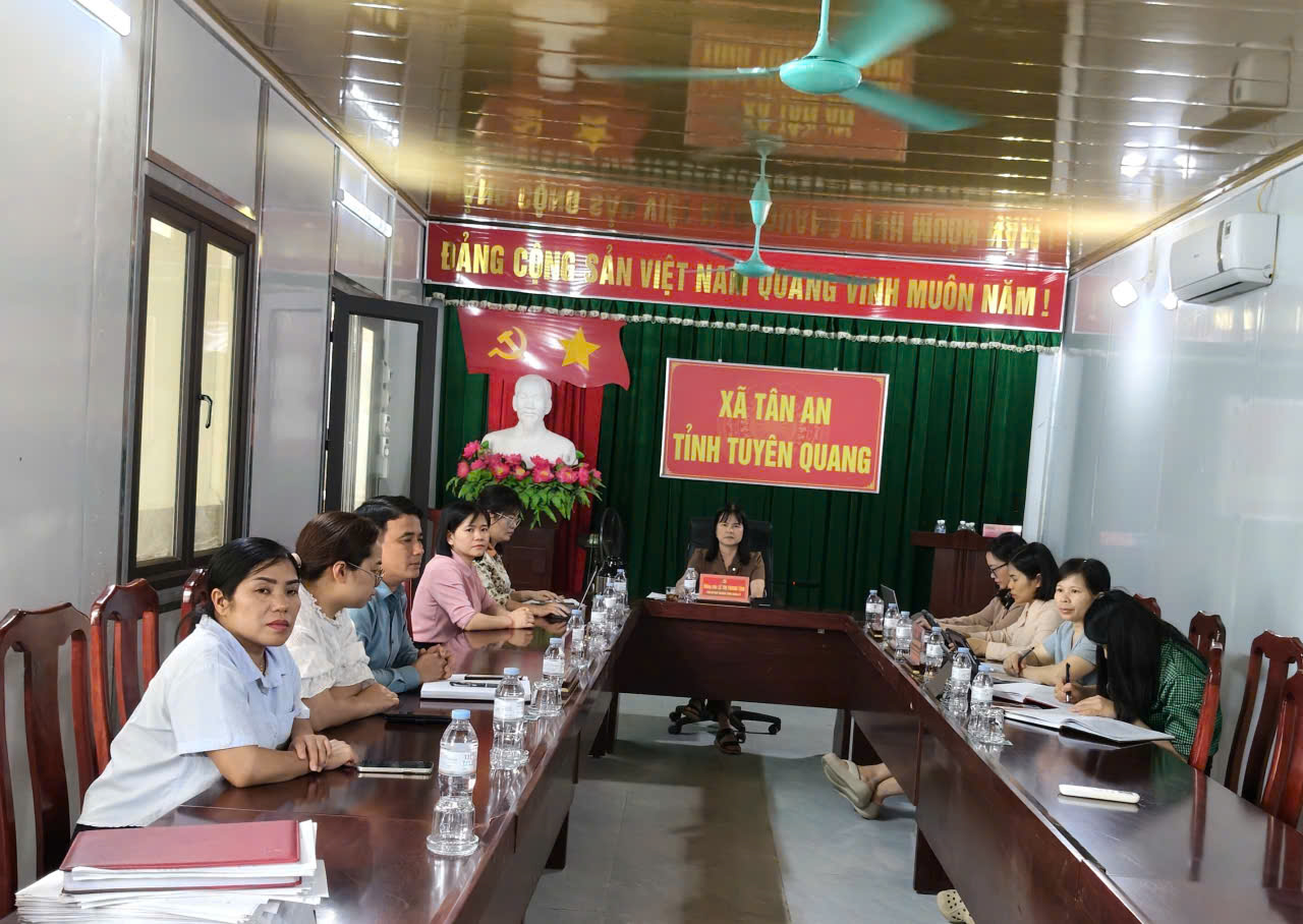 Xã Tân An tham dự trực tuyến Hội nghị đánh giá 1 năm thực hiện sắp xếp đơn vị hành chính các cấp và hoạt động của chính quyền địa phương 2 cấp.